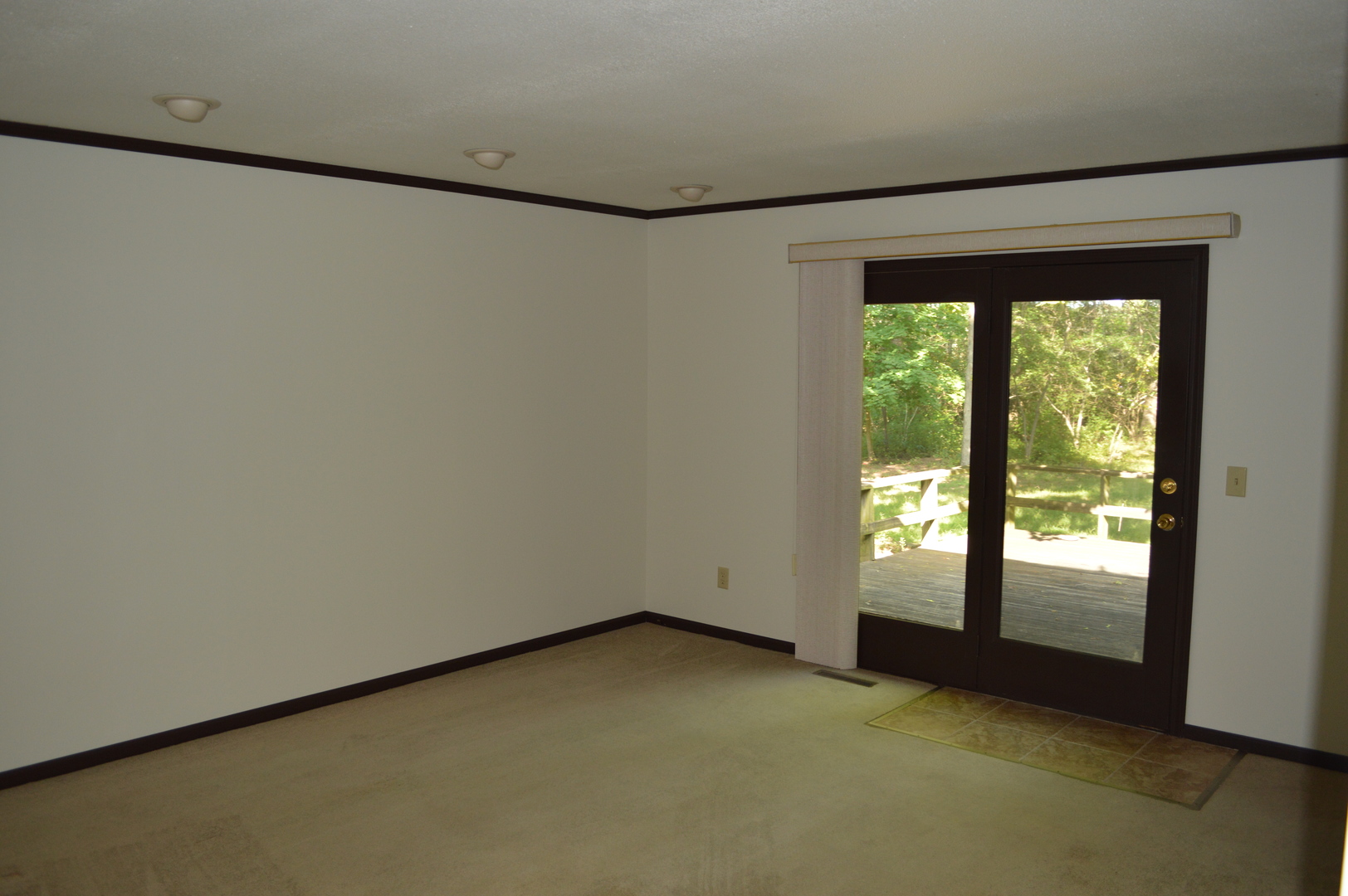 1701 Woodcrest Drive
