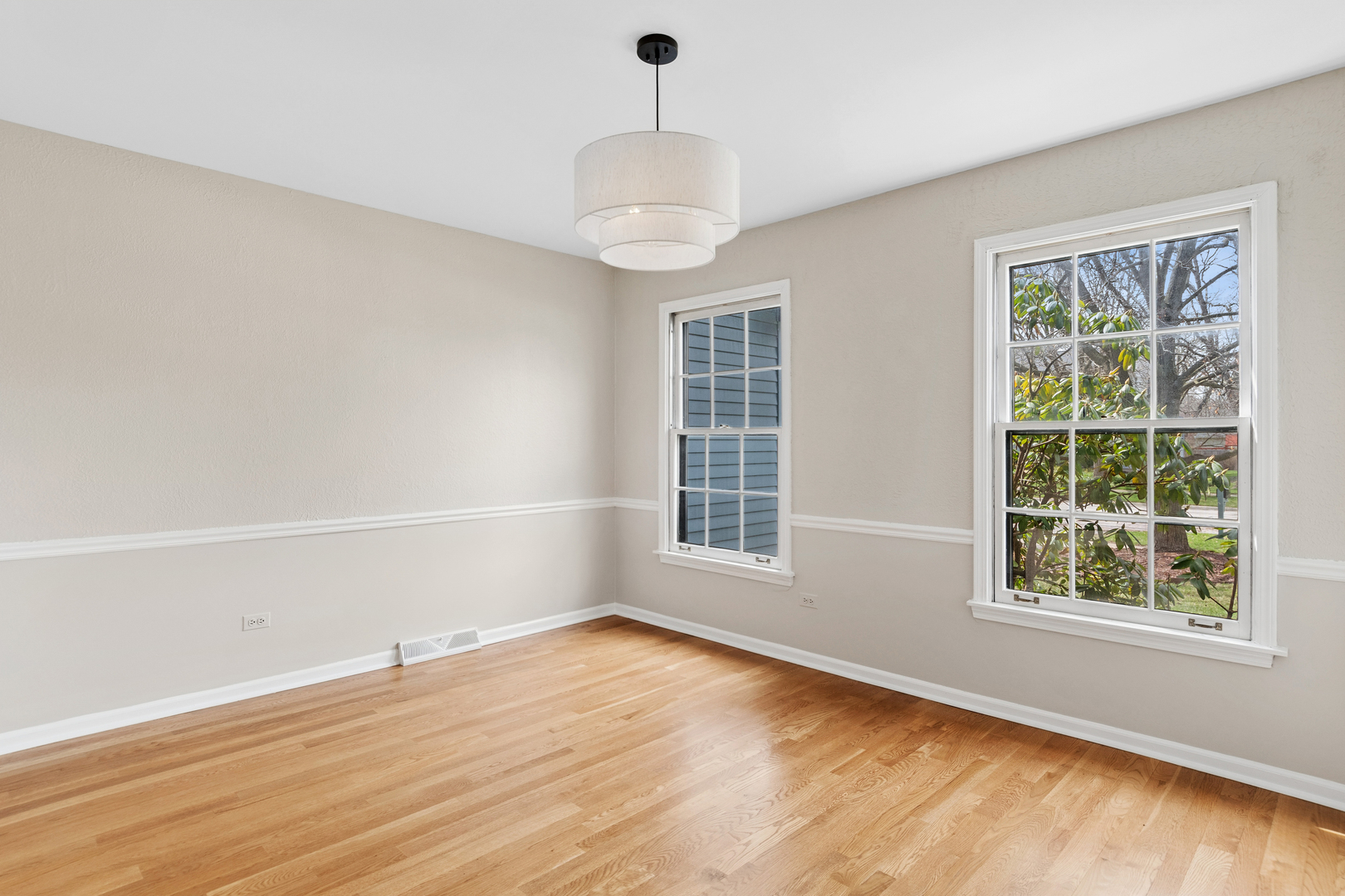 1620 Fairway Lane