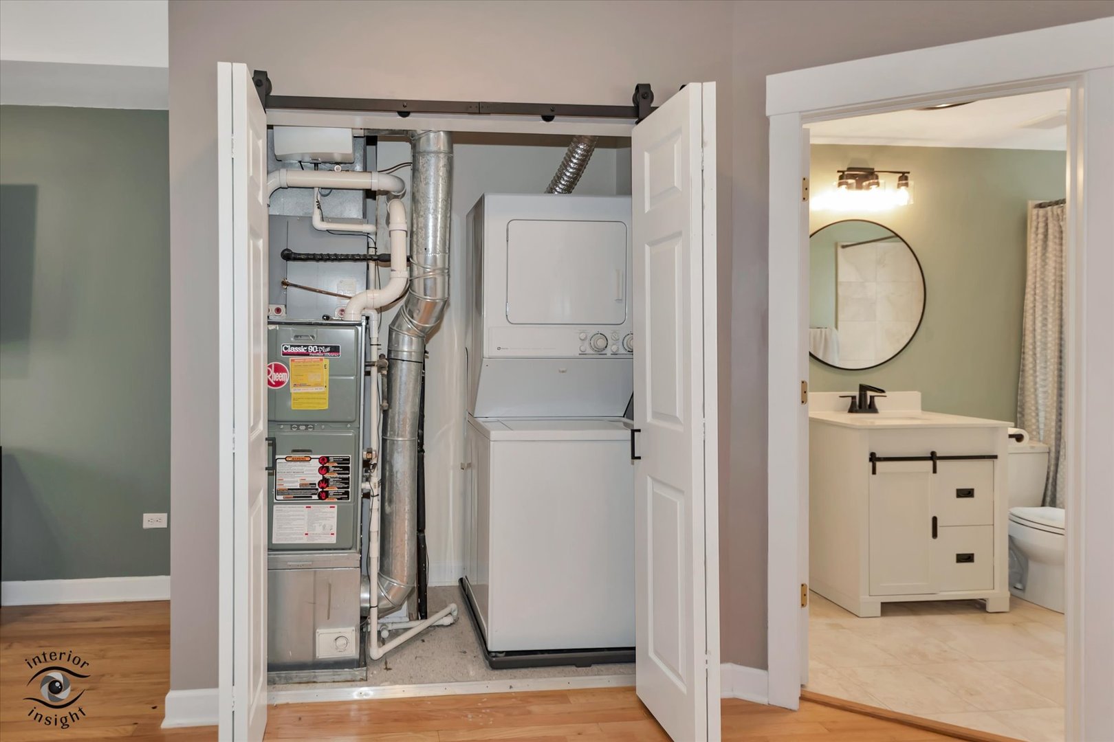 2537 Prairie Avenue Unit: 2E