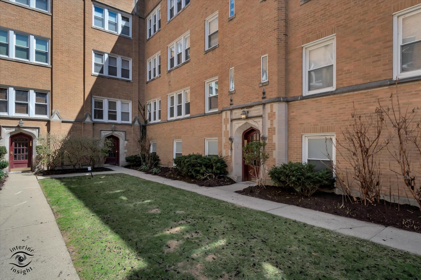 2537 Prairie Avenue Unit: 2E
