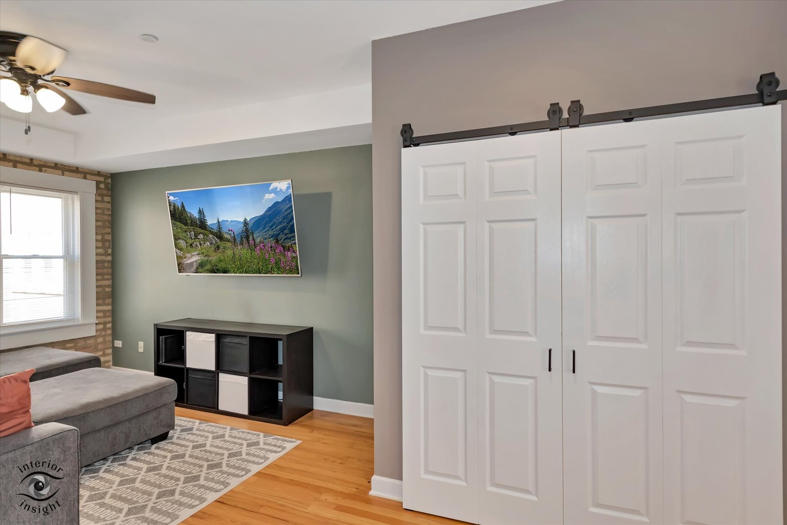 2537 Prairie Avenue Unit: 2E