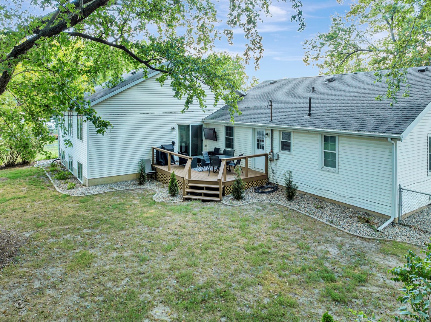 830 W River Street