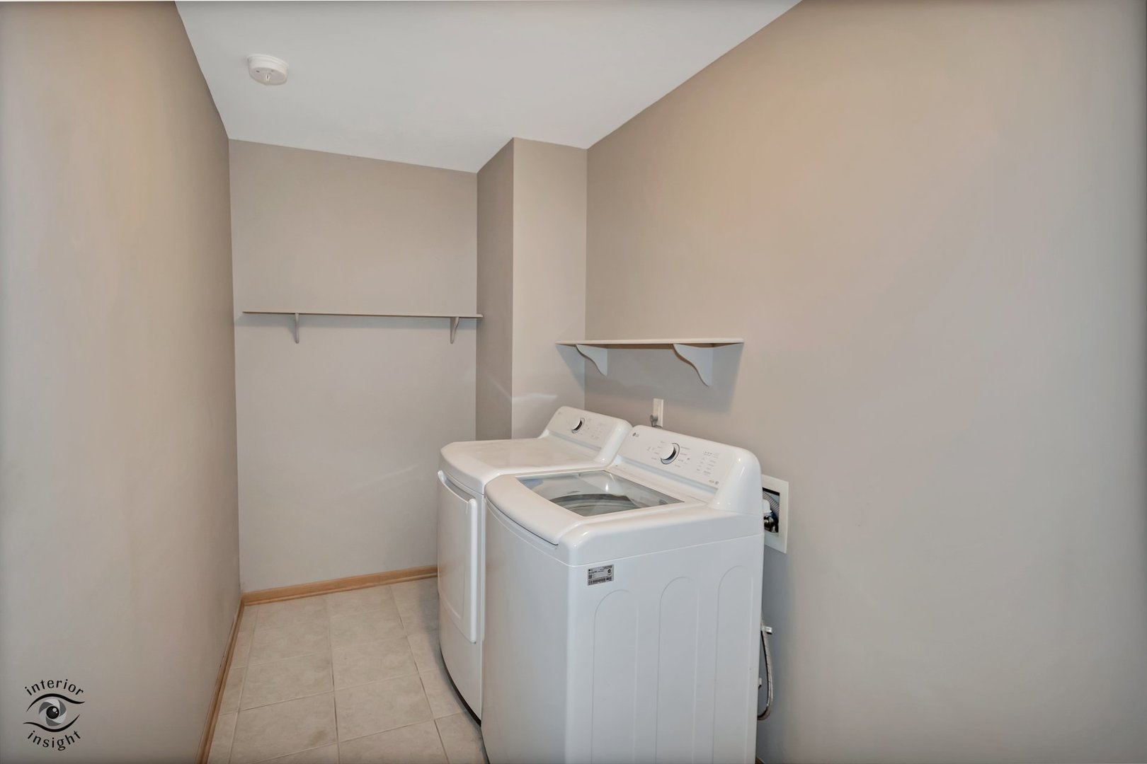 1519 Girard Avenue Unit: 6