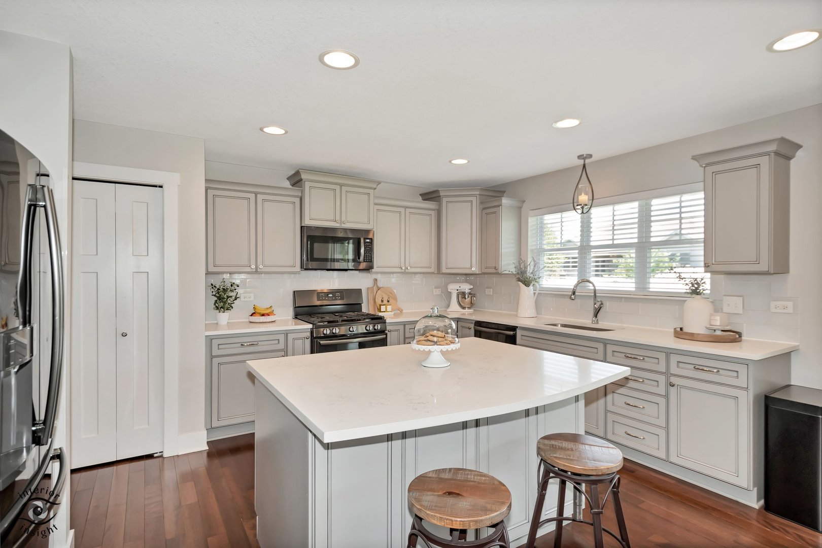 2002 Craftsman Avenue