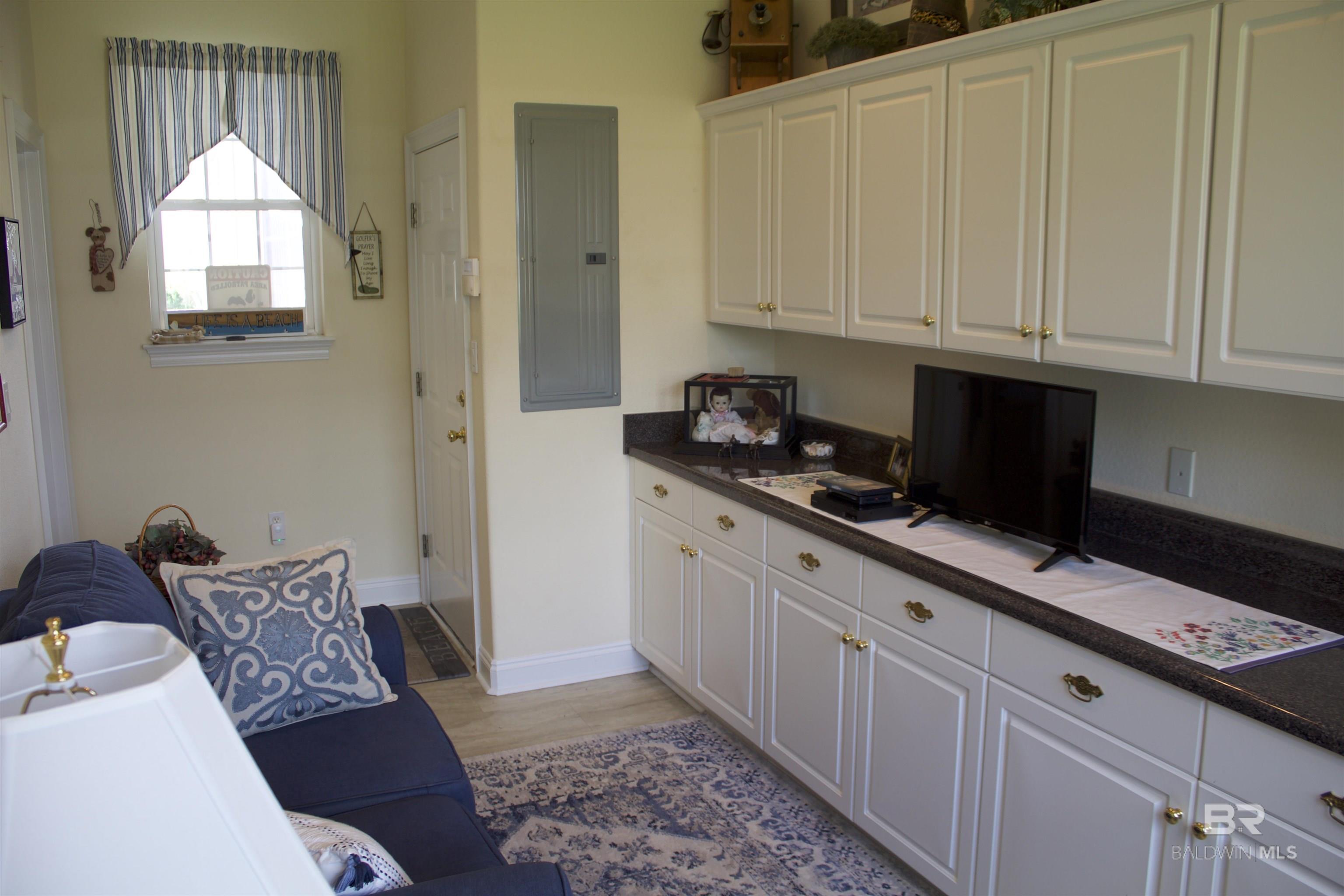 3656 Prestwick Circle