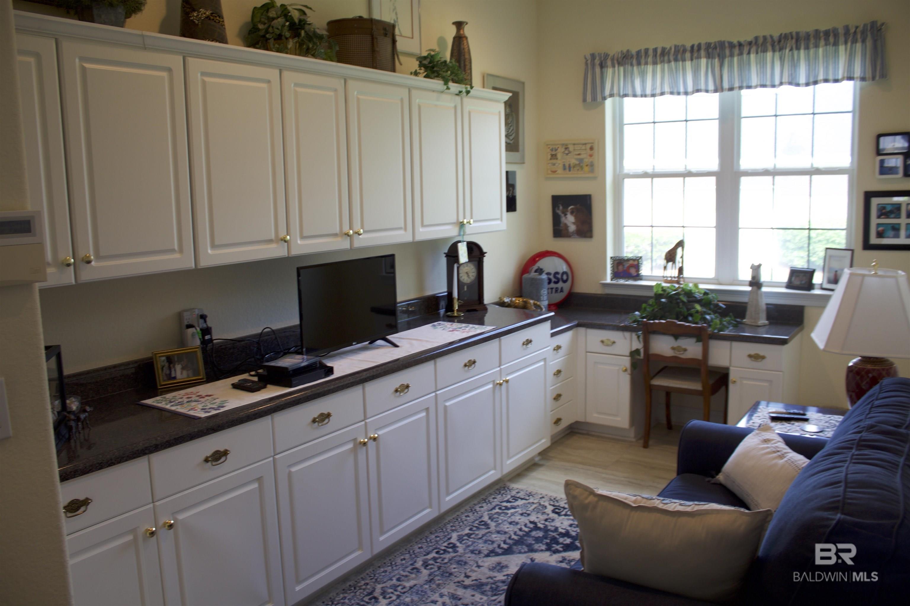 3656 Prestwick Circle