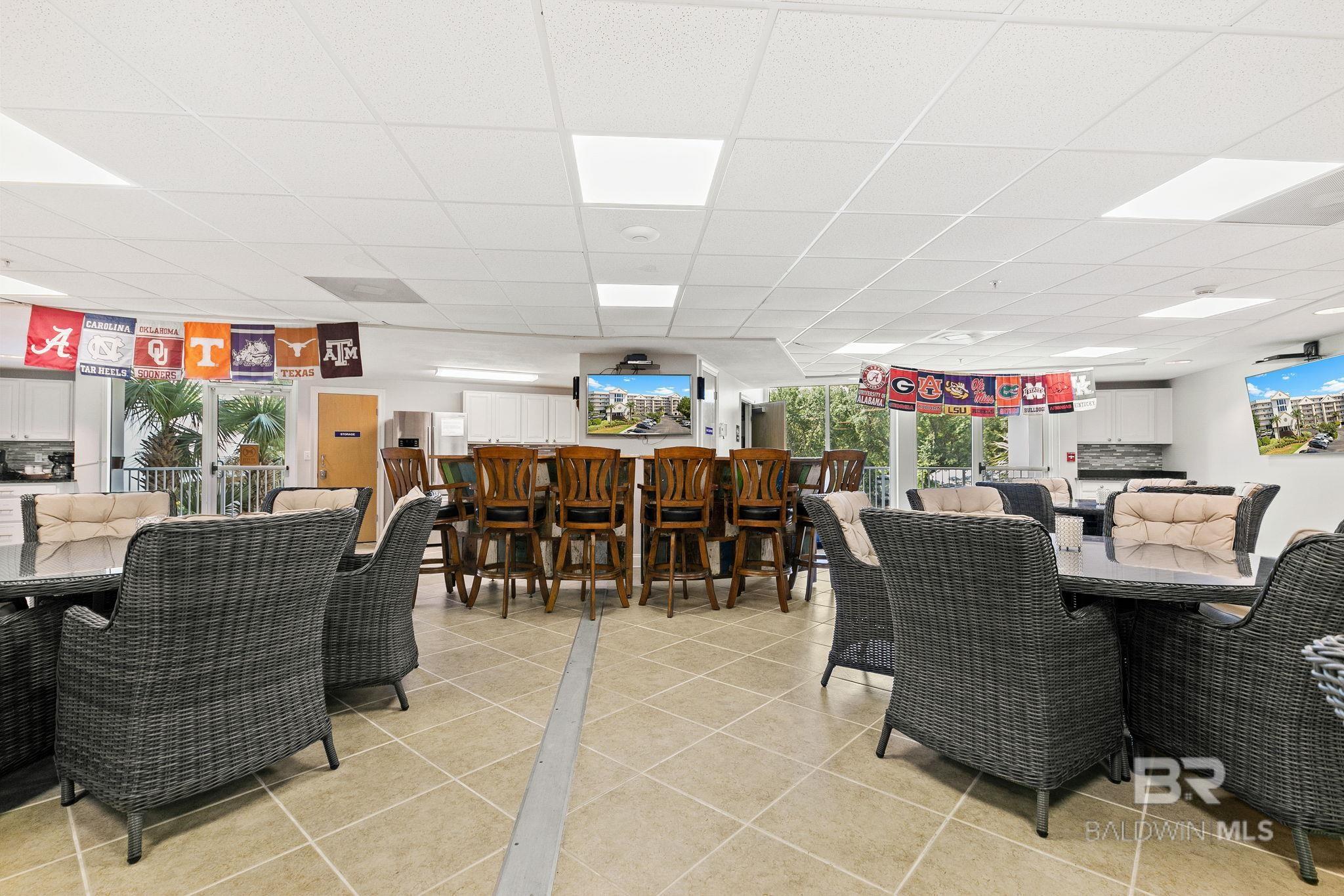 27800 Canal Road 402
