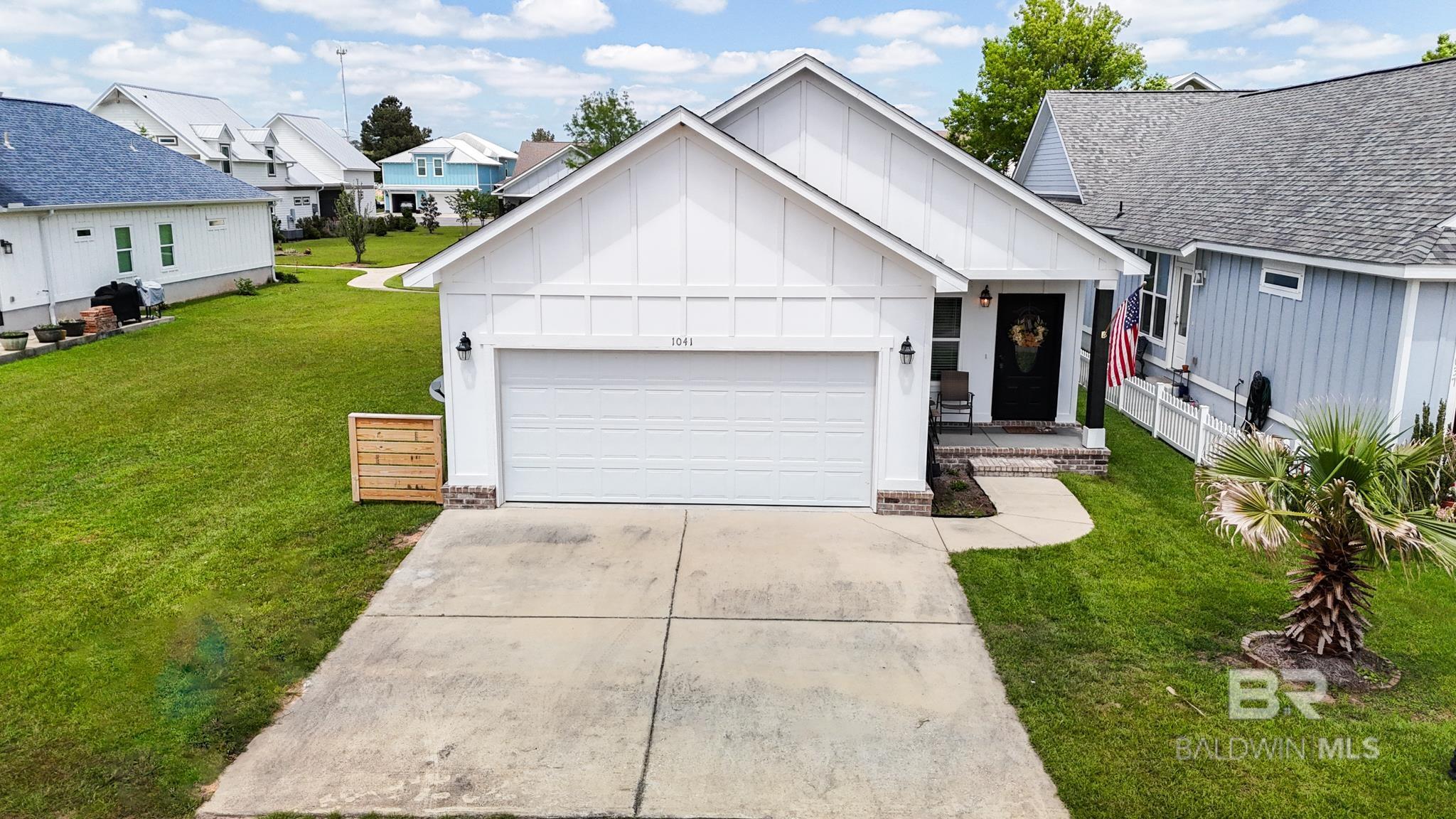 1041 Snapdragon Lane