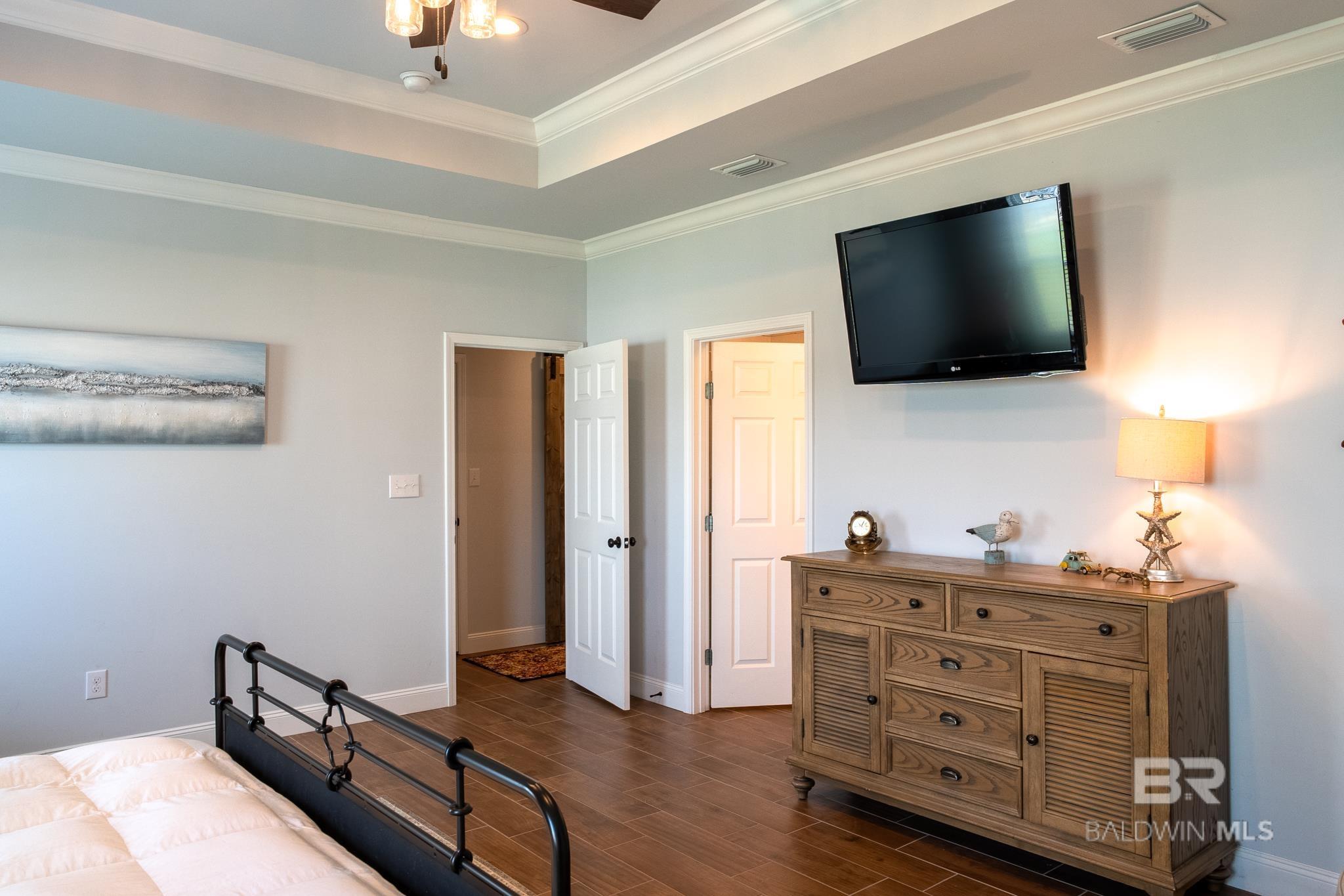 1041 Snapdragon Lane