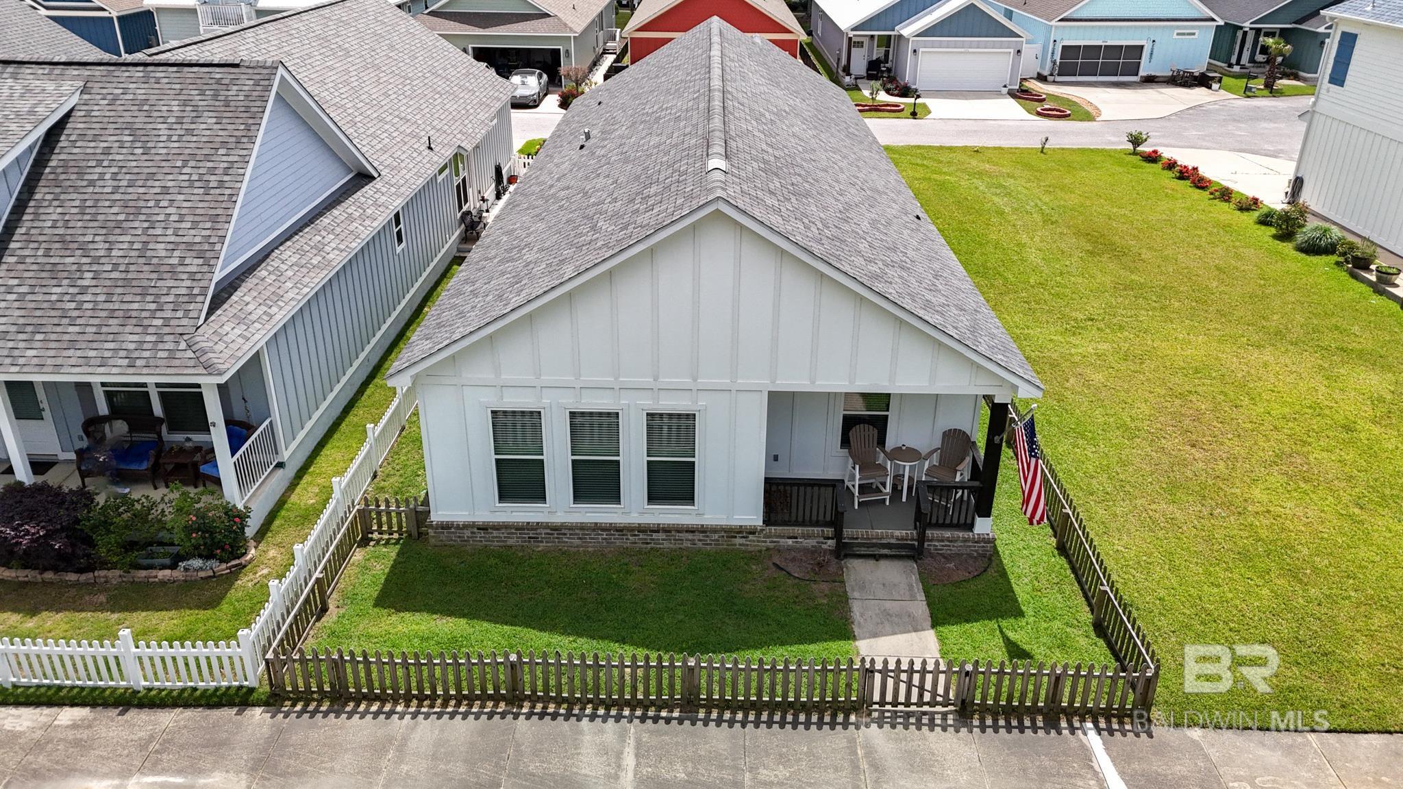 1041 Snapdragon Lane