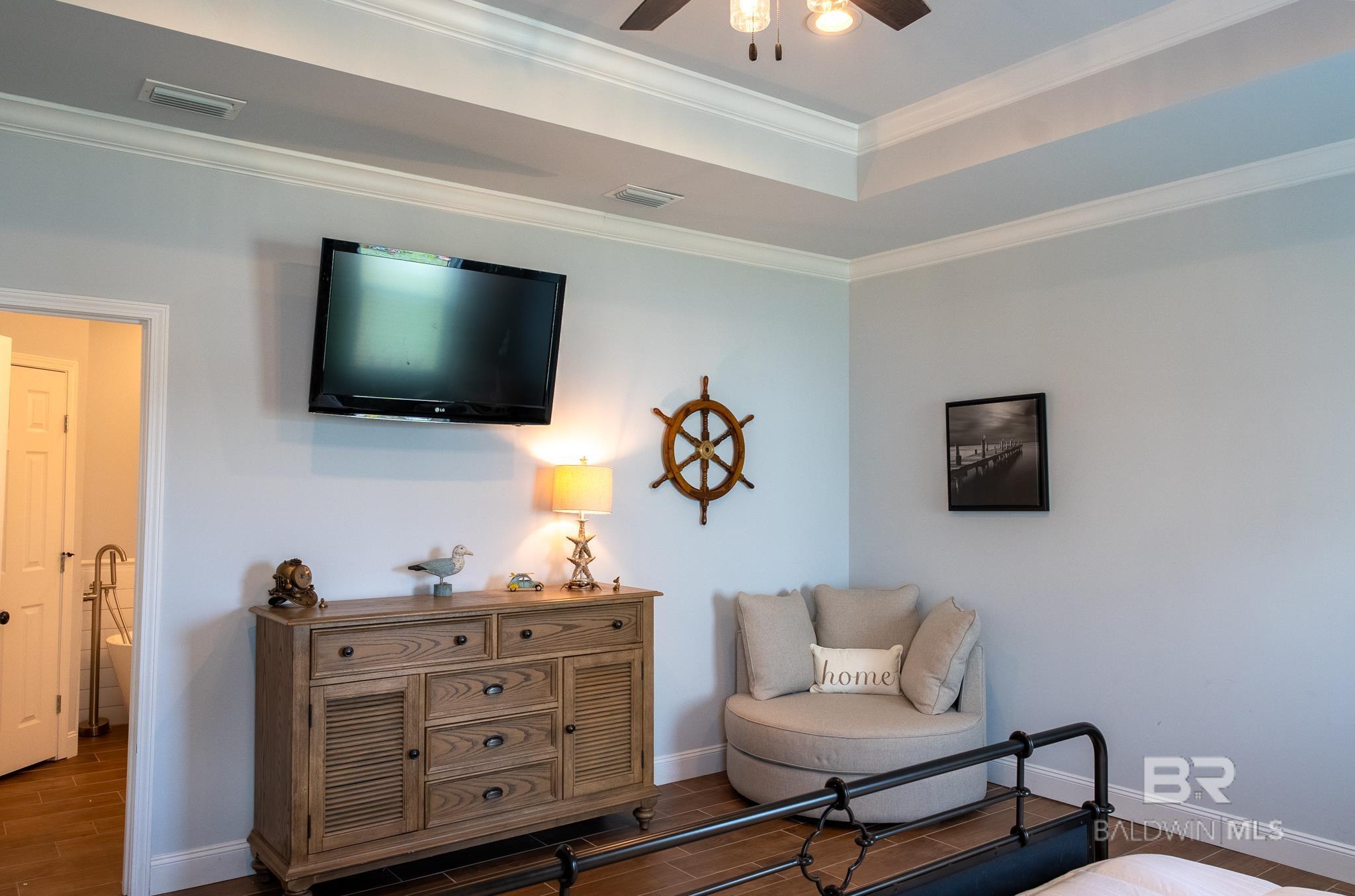 1041 Snapdragon Lane