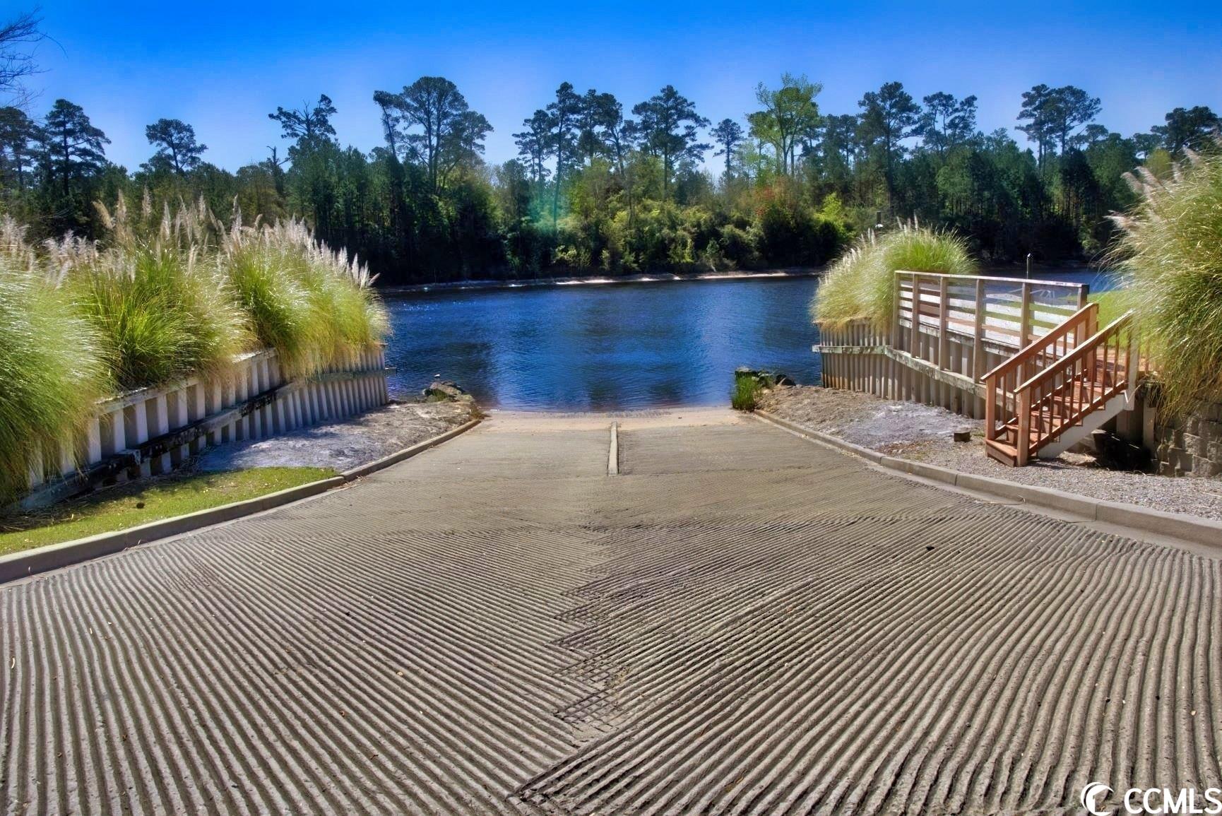 897 Bluffview Dr.