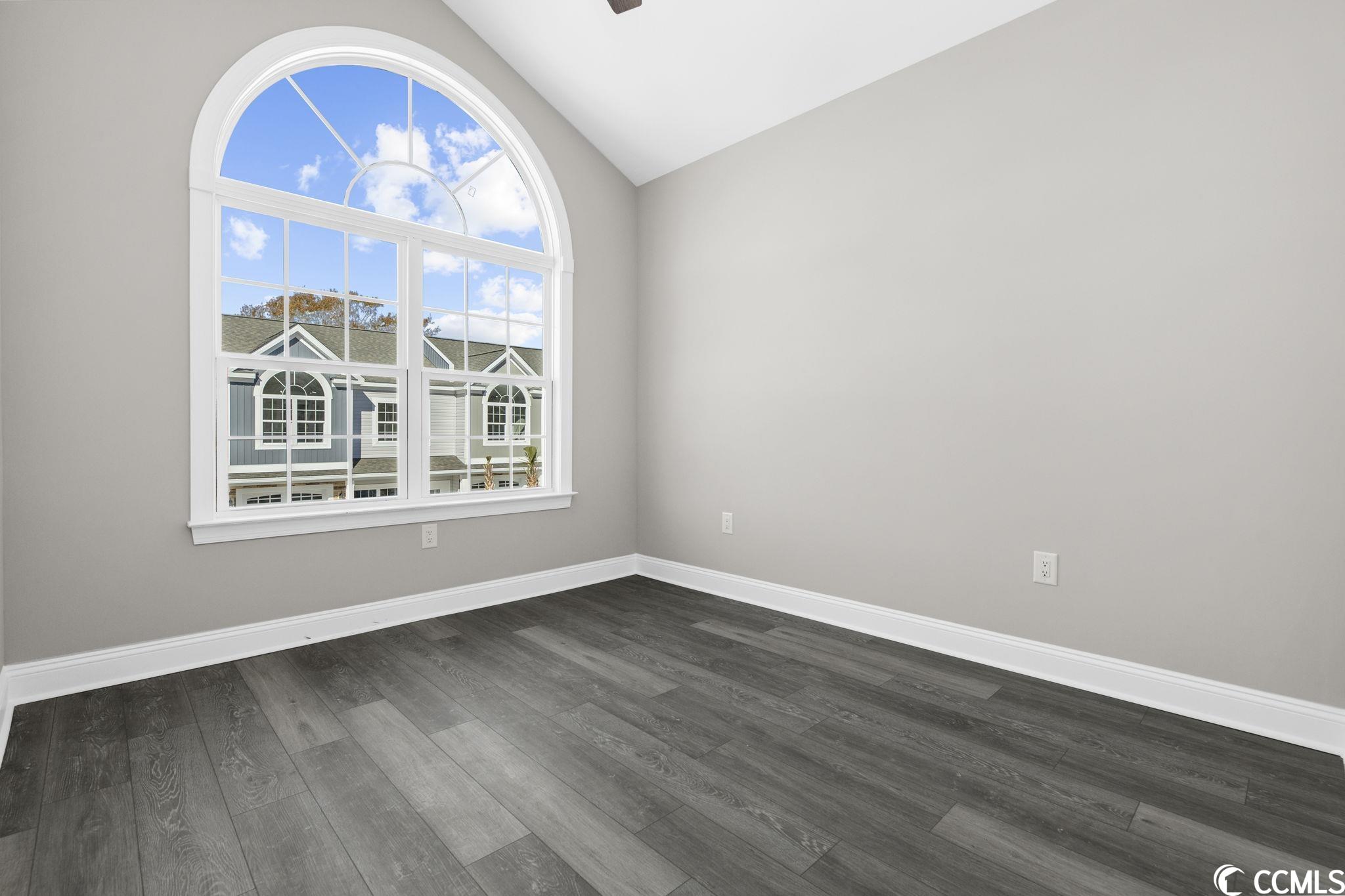 900 62nd Ave. N Unit: Unit H
