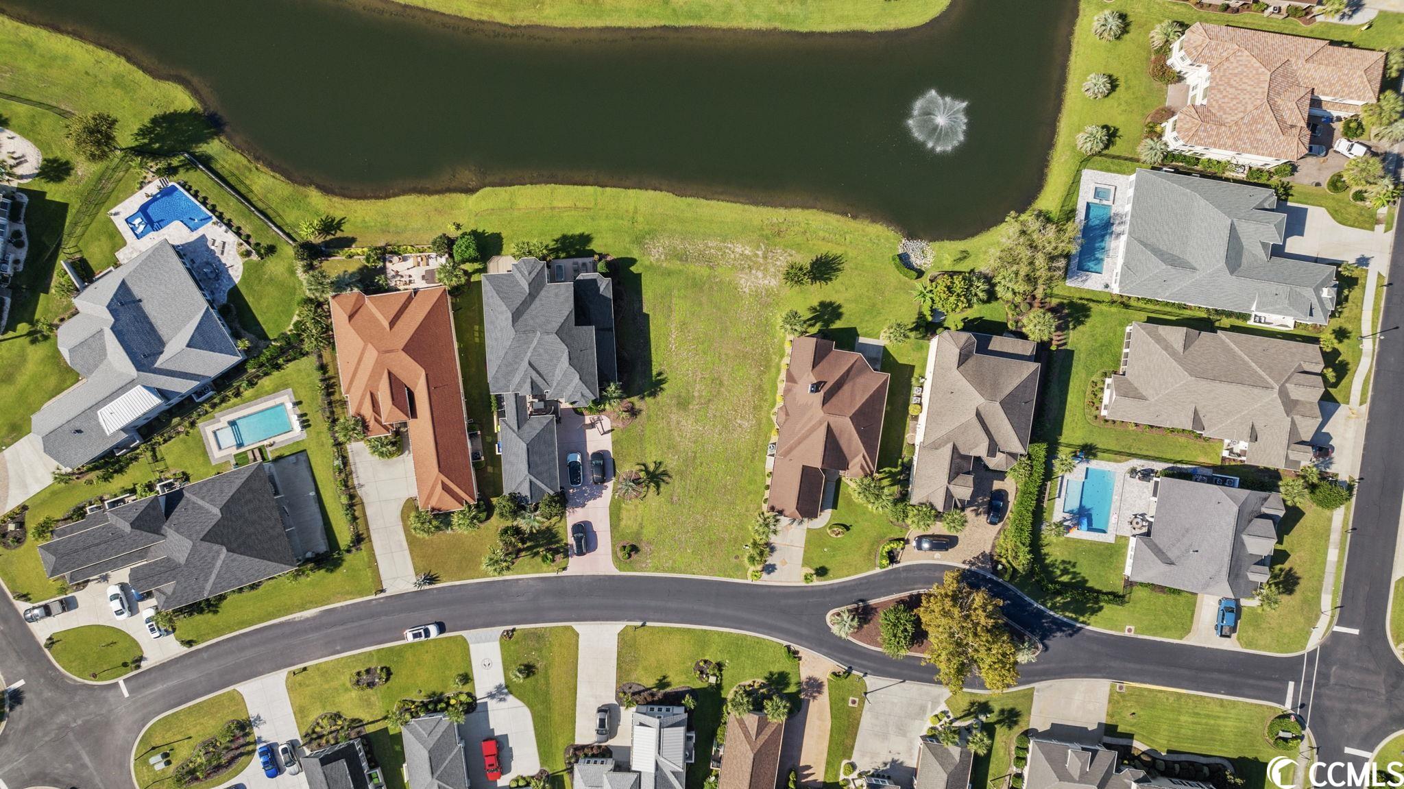 961 Bluffview Dr.
