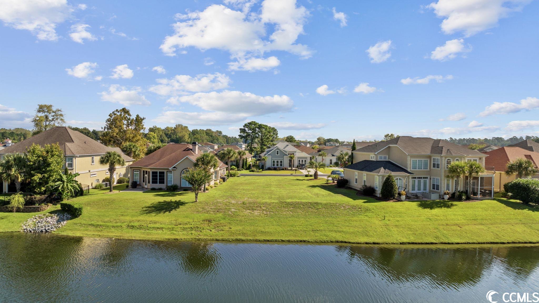 961 Bluffview Dr.