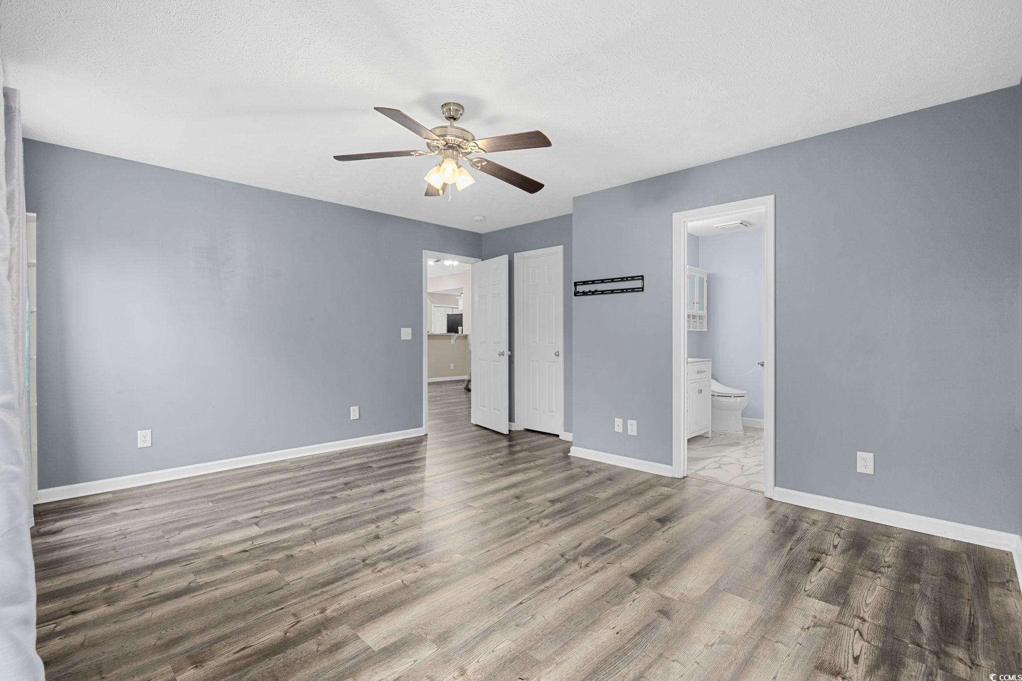 709 West Perry Rd.