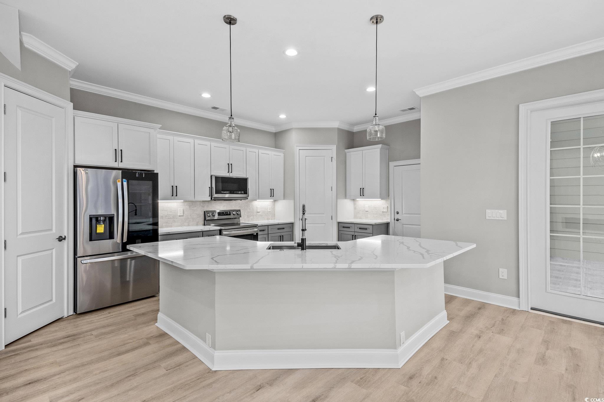 320 St. Julian Ln.