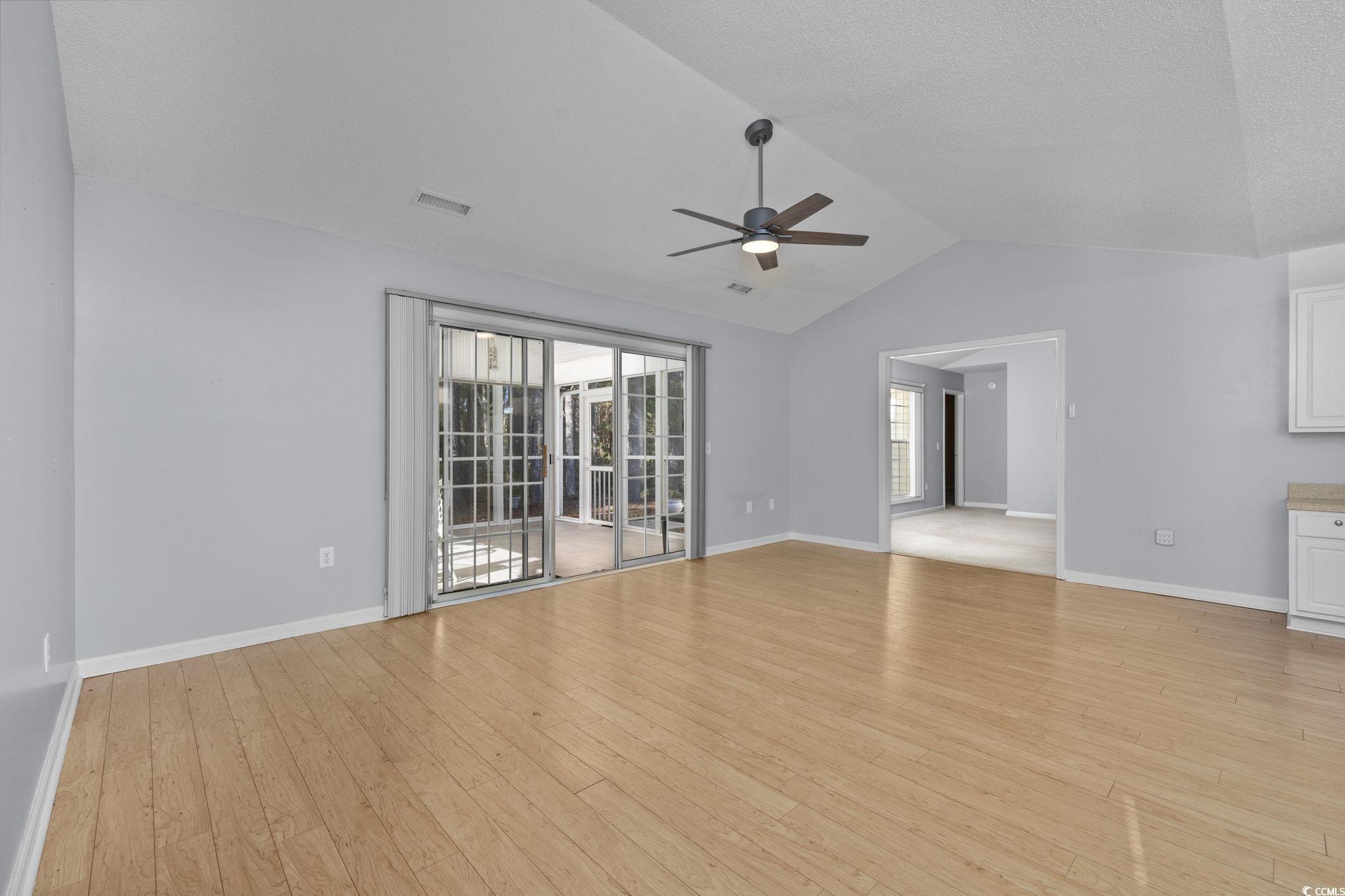 324 Chastain Ct.