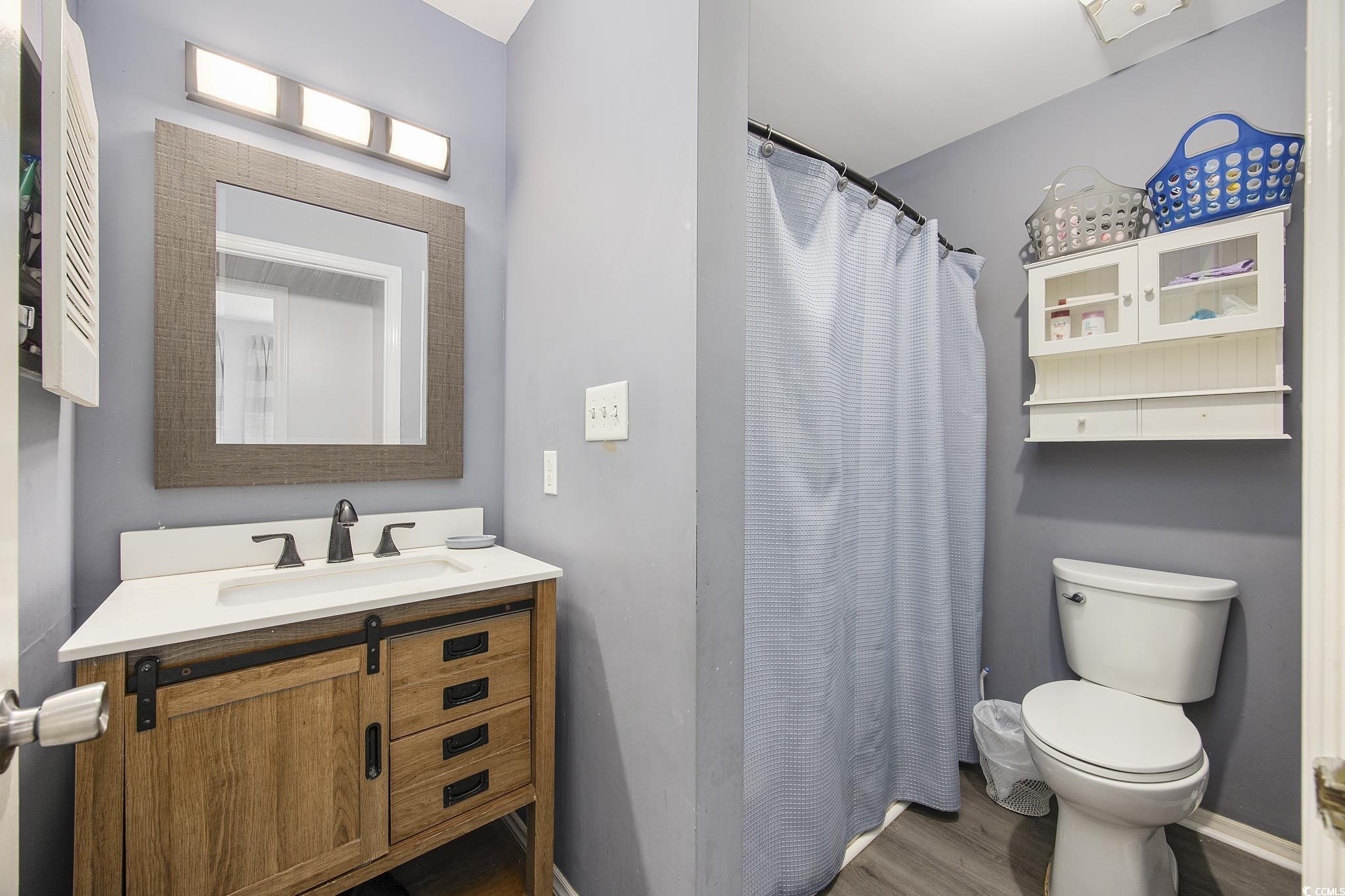 600 N 36th Ave. N Unit: B