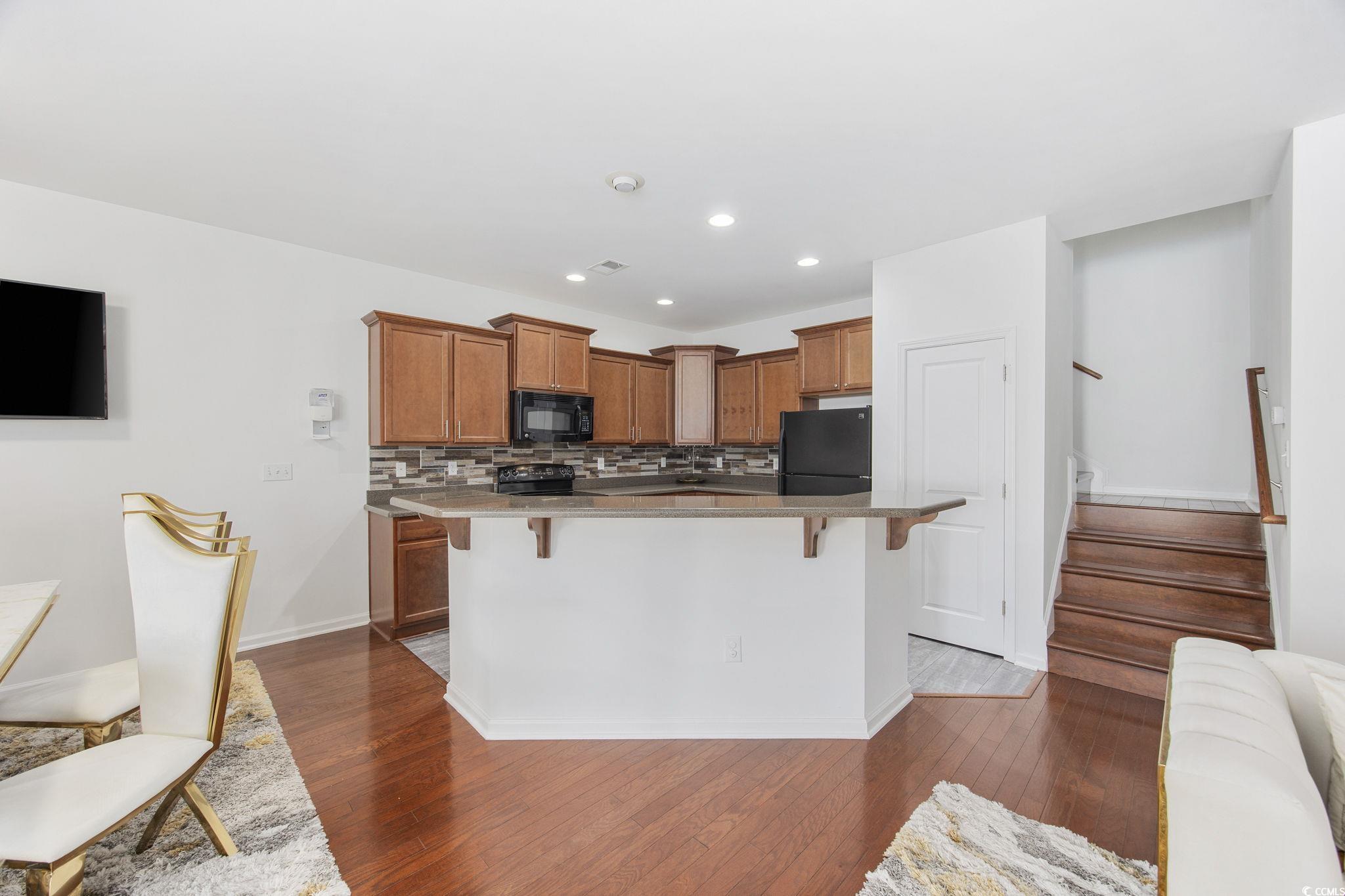 656 Pistoia Ln. Unit: 304