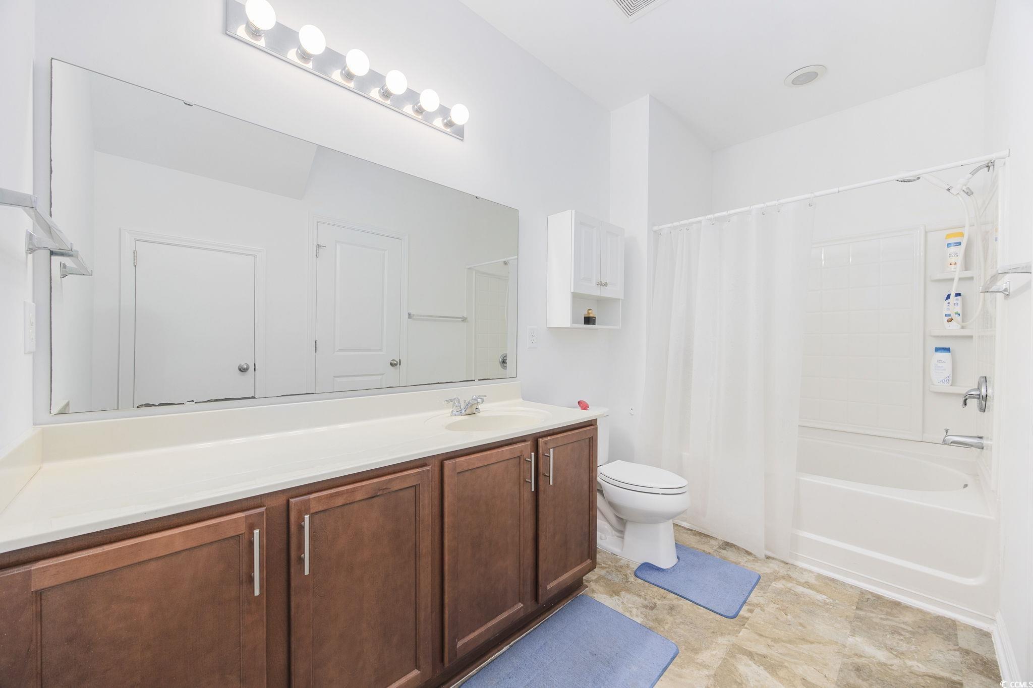 656 Pistoia Ln. Unit: 304