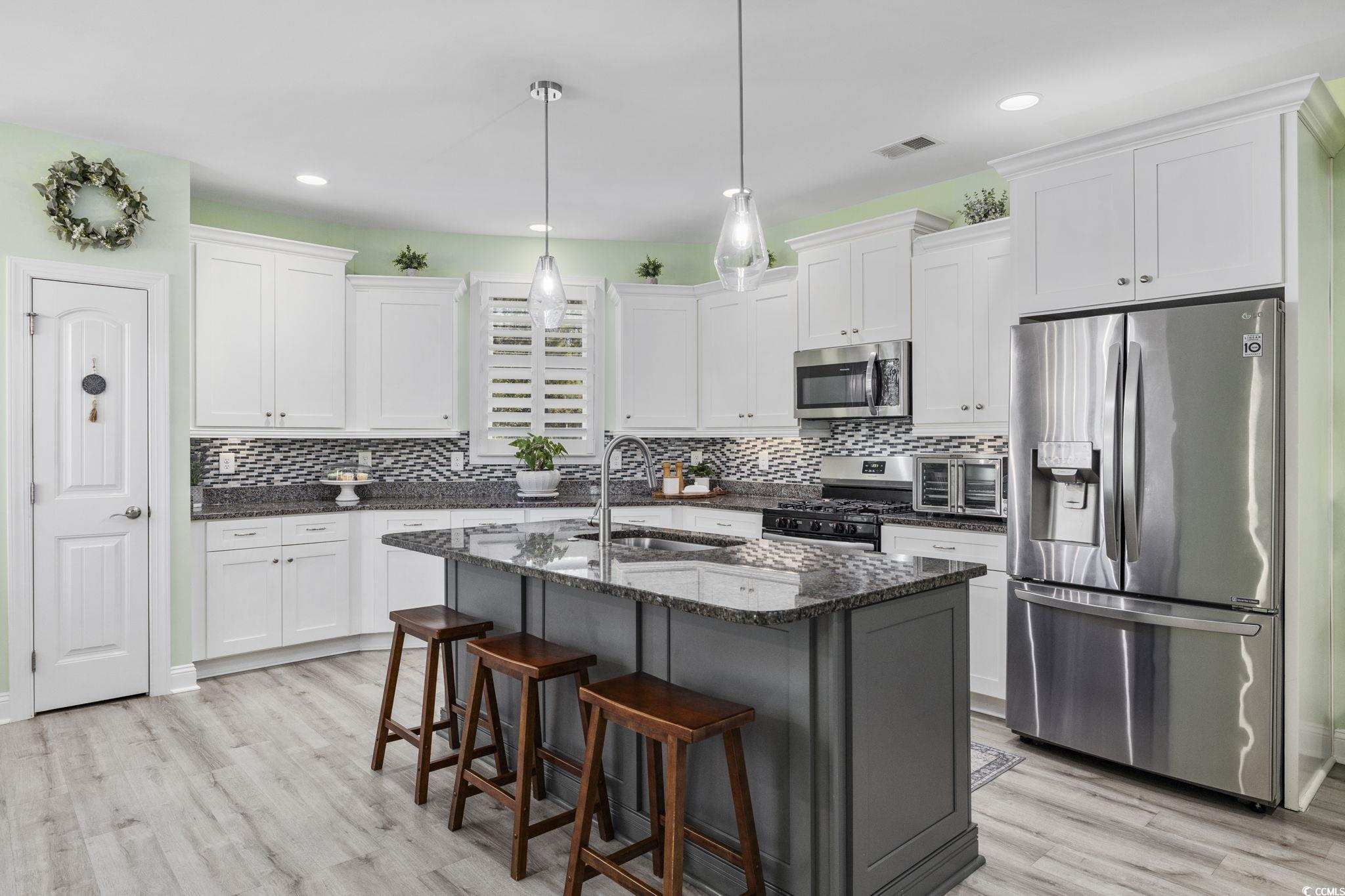 133 Charles Towne Ln.