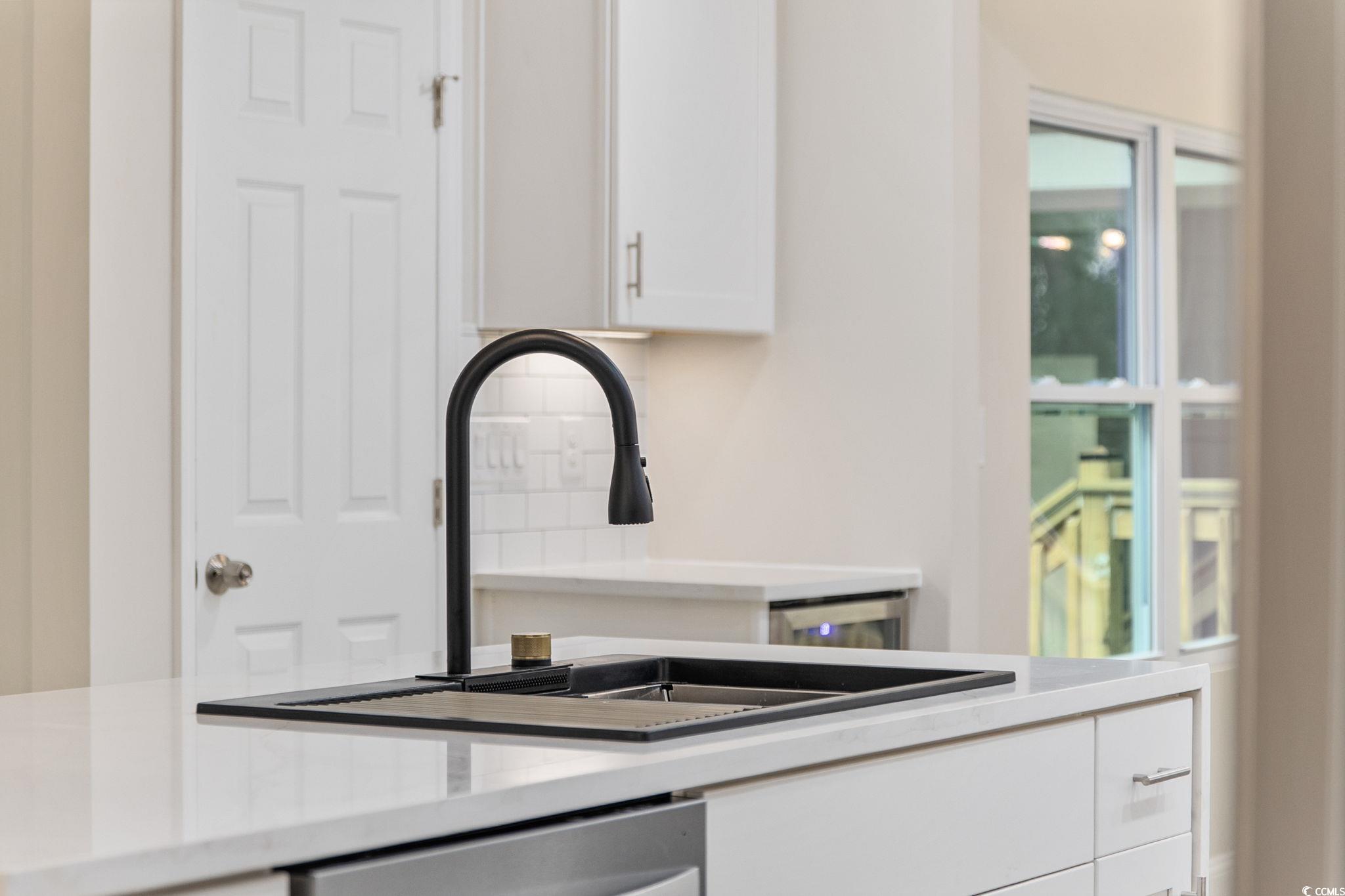 8123 Timber Ridge Rd.