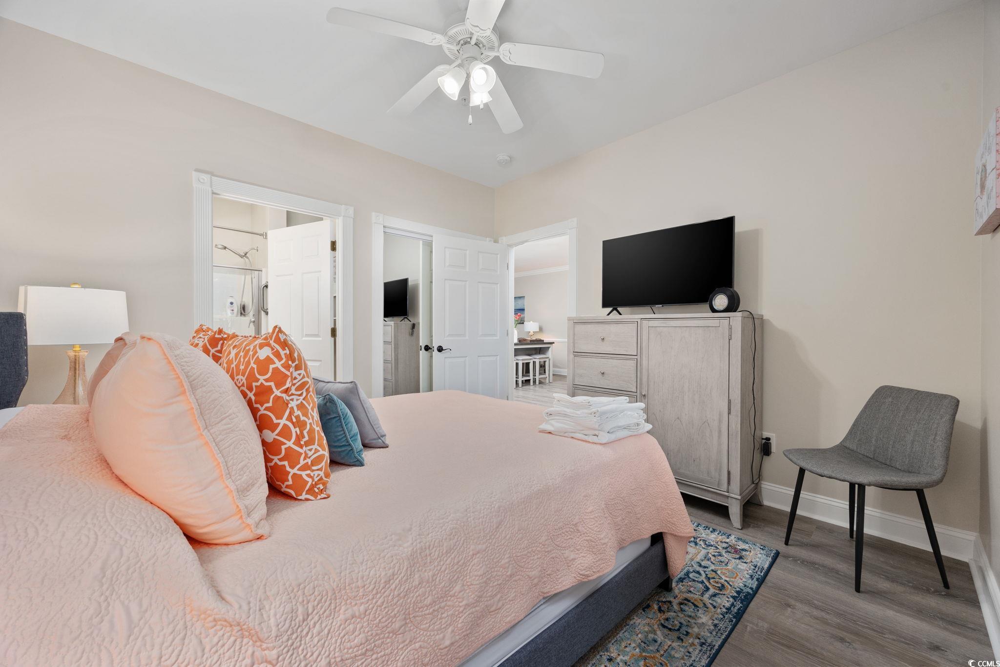 4869 Luster Leaf Circle Unit: 104