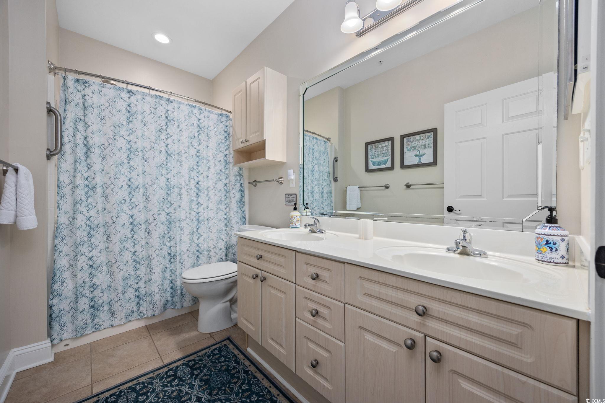 4869 Luster Leaf Circle Unit: 104