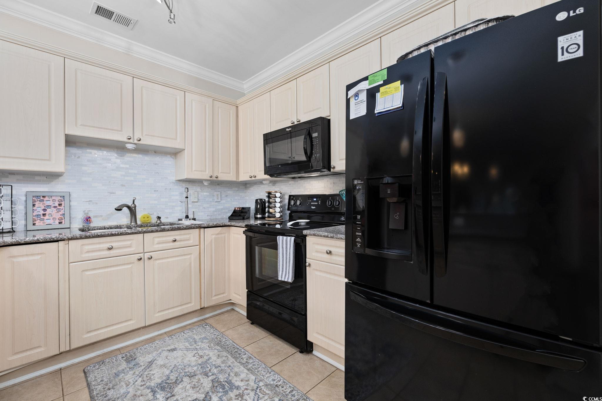 4869 Luster Leaf Circle Unit: 104