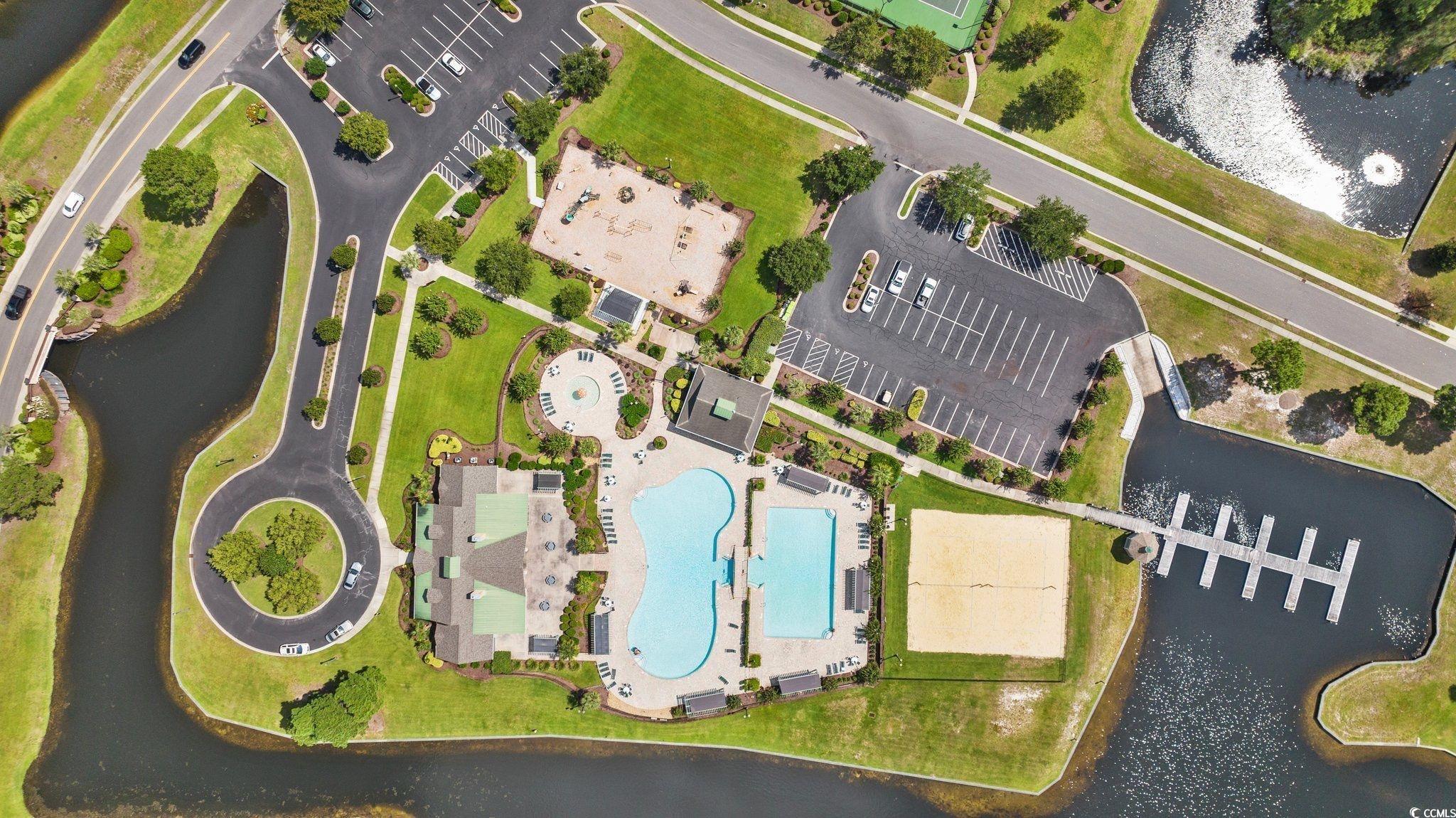 568 Walcott Dr.
