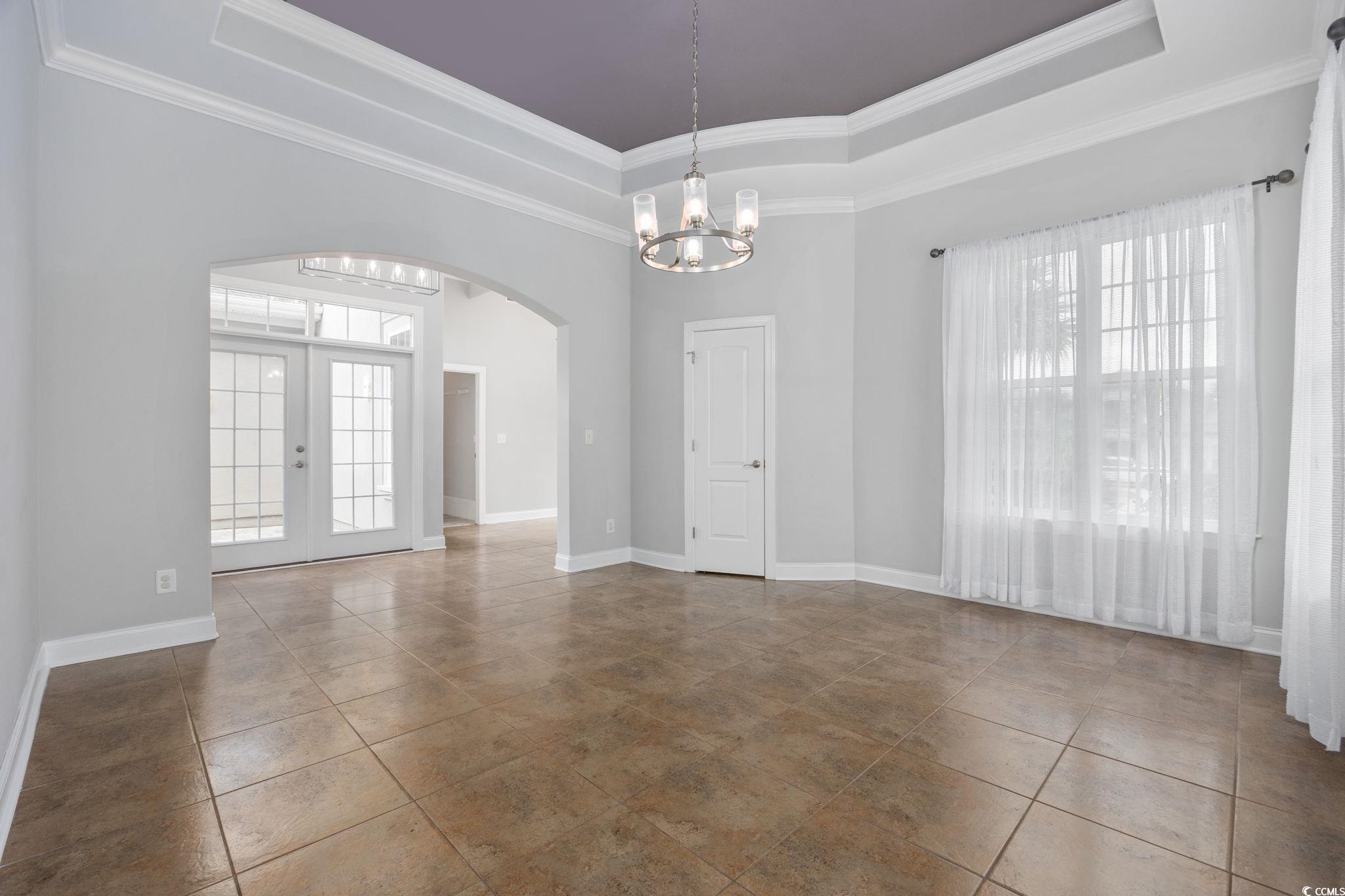 914 Bluffview Dr.