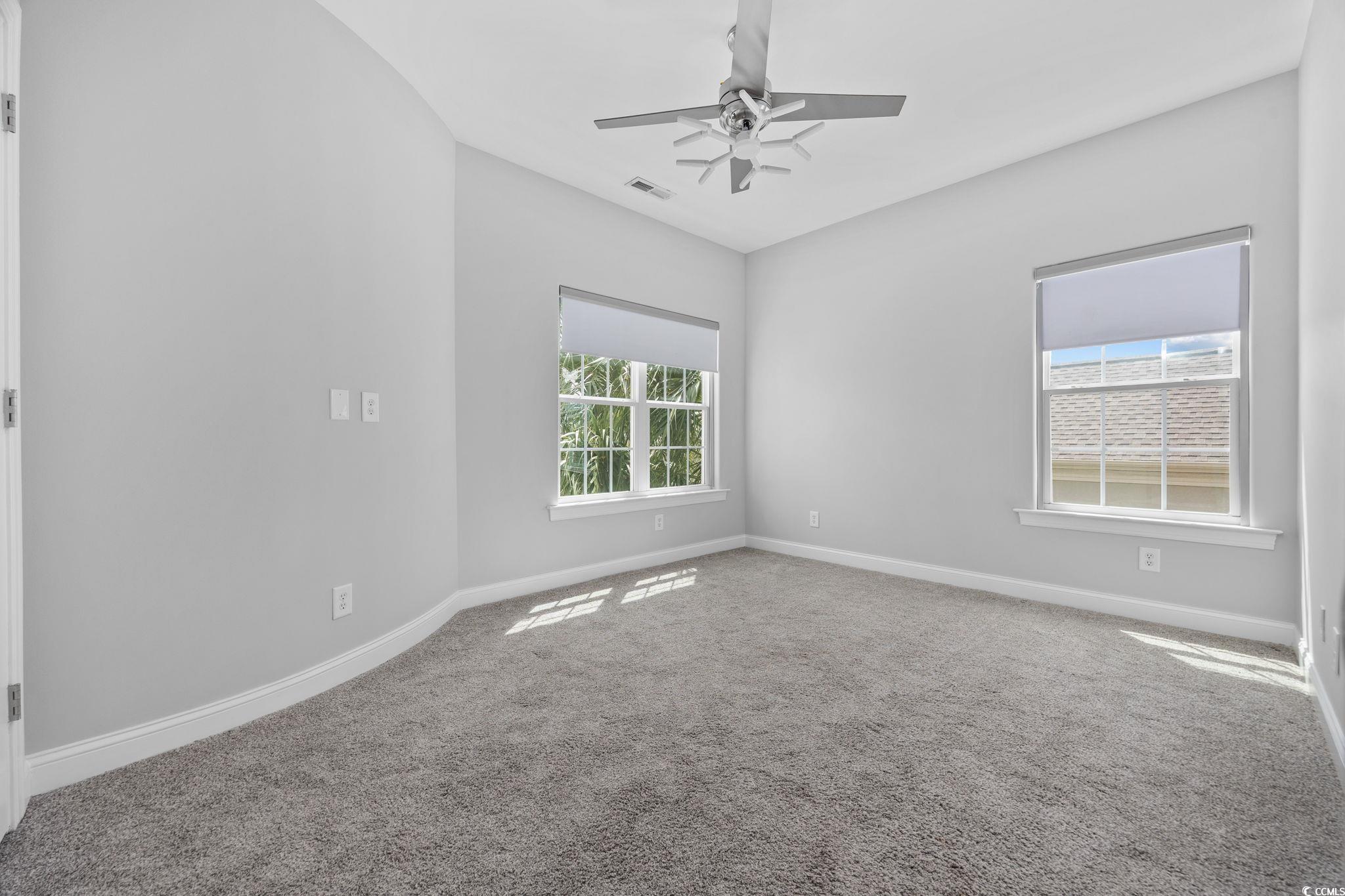 914 Bluffview Dr.
