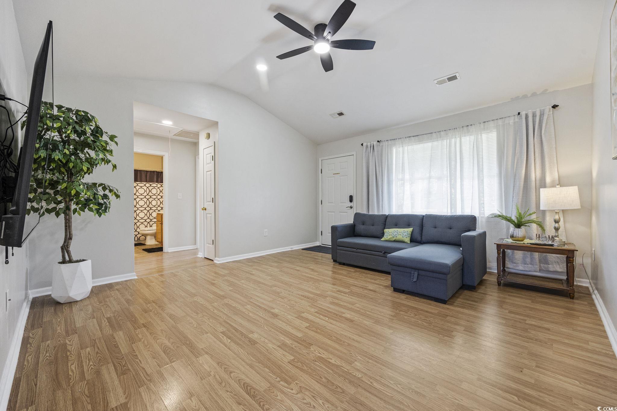 706 Jamie Ln.