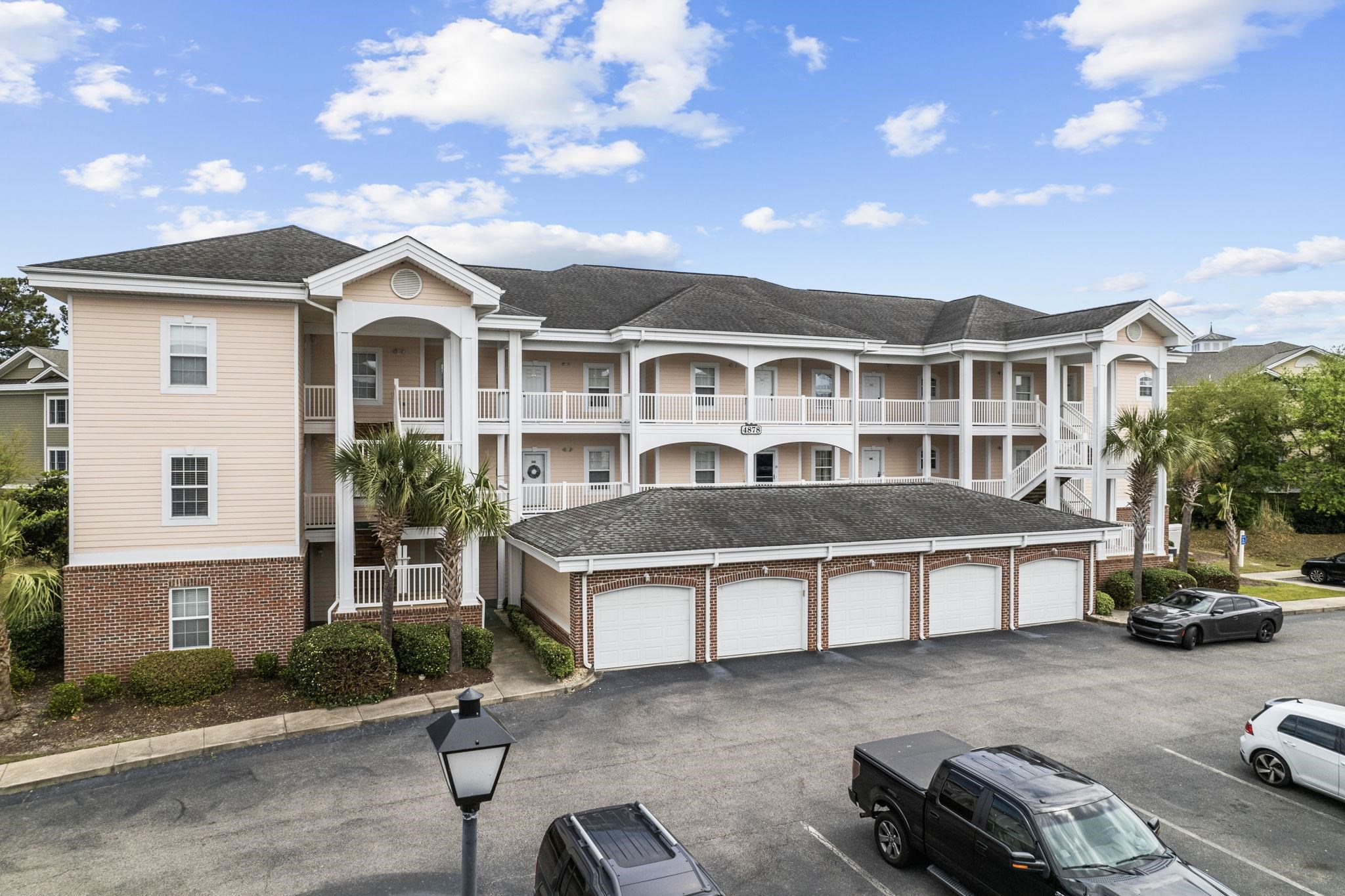 4878 Dahlia Ct. Unit: 203