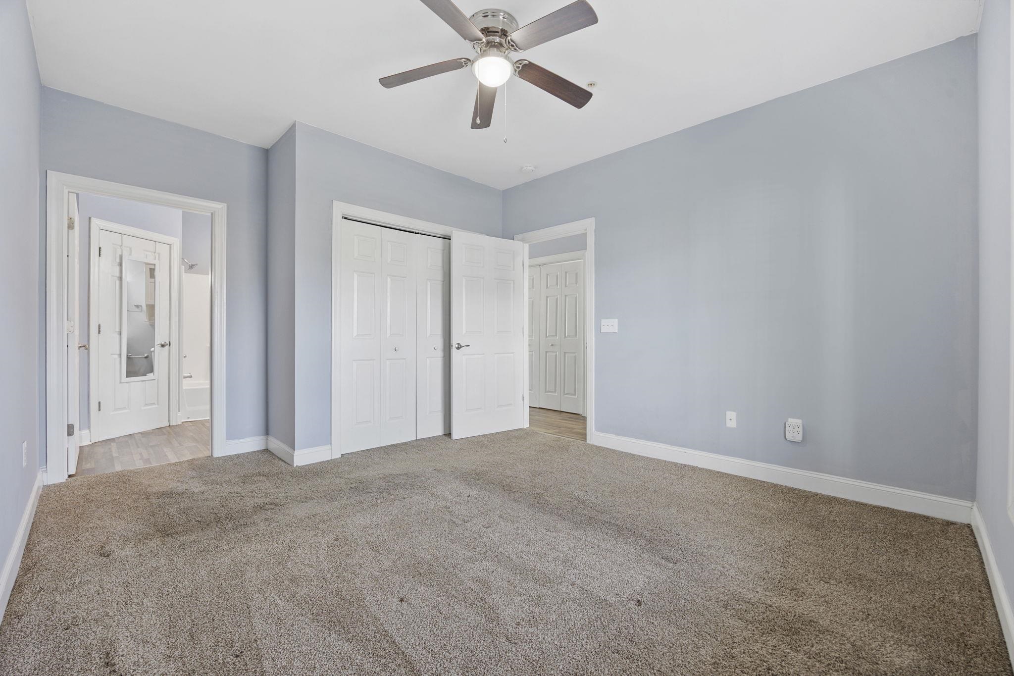 4878 Dahlia Ct. Unit: 203