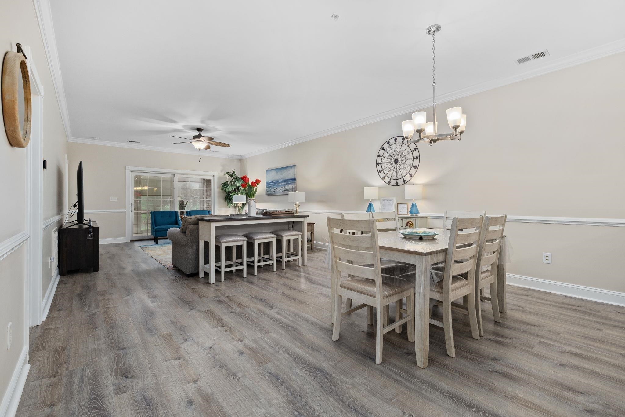 4869 Luster Leaf Circle Unit: 104