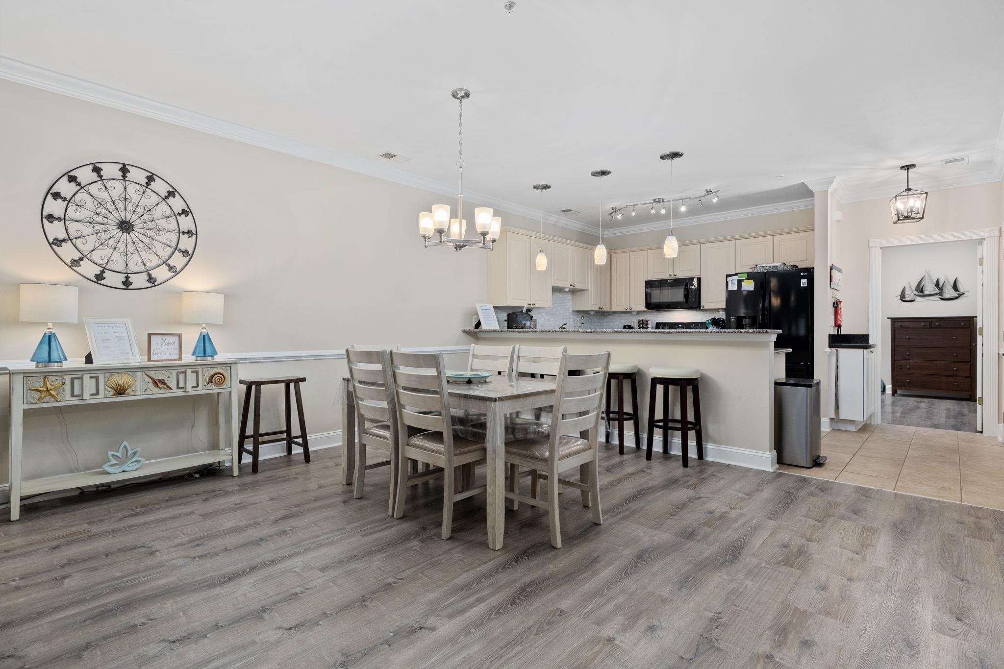 4869 Luster Leaf Circle Unit: 104