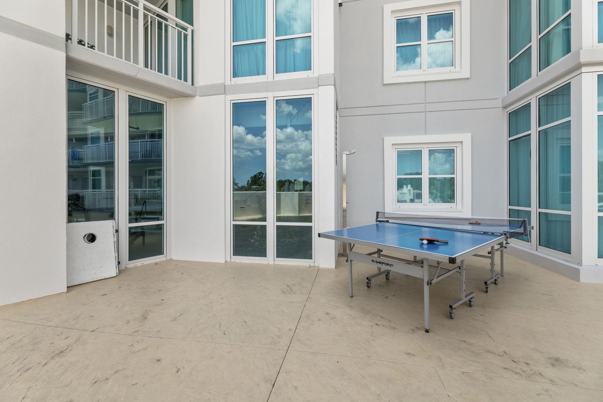 215 77th Ave. N Unit: 402