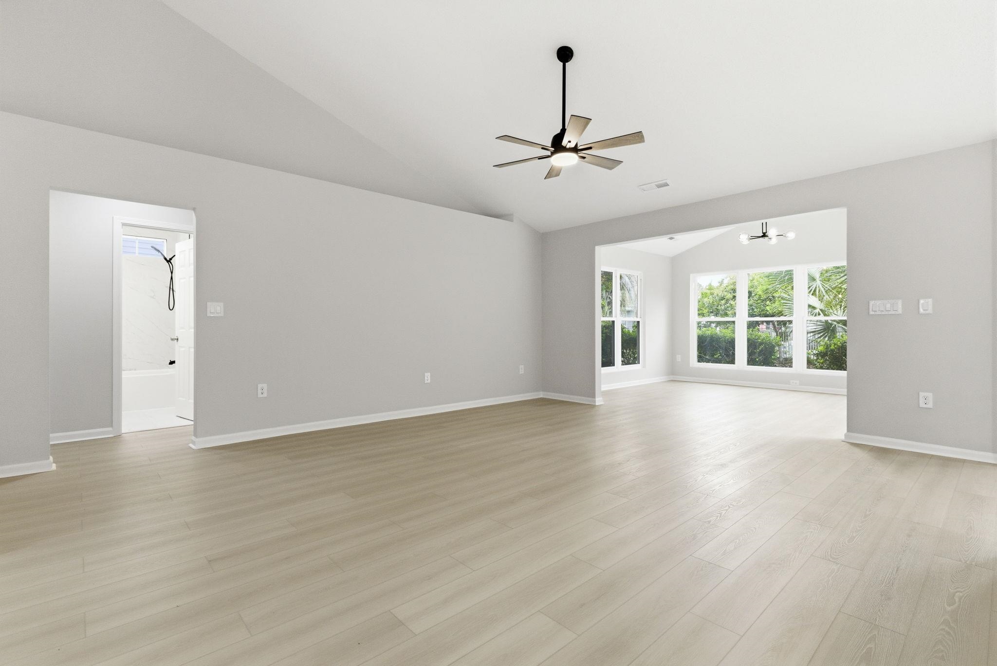 1527 Hallborough Dr.