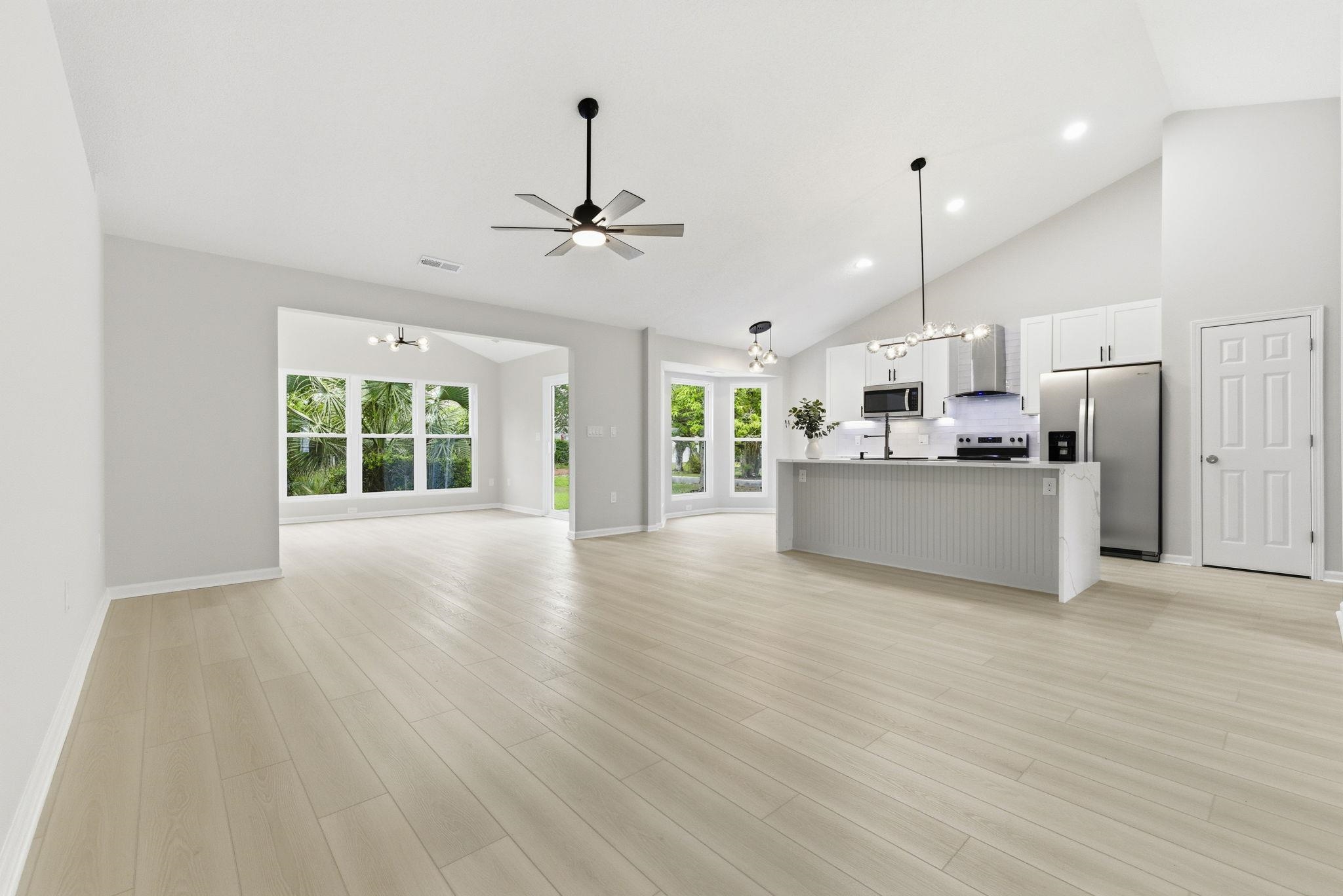1527 Hallborough Dr.