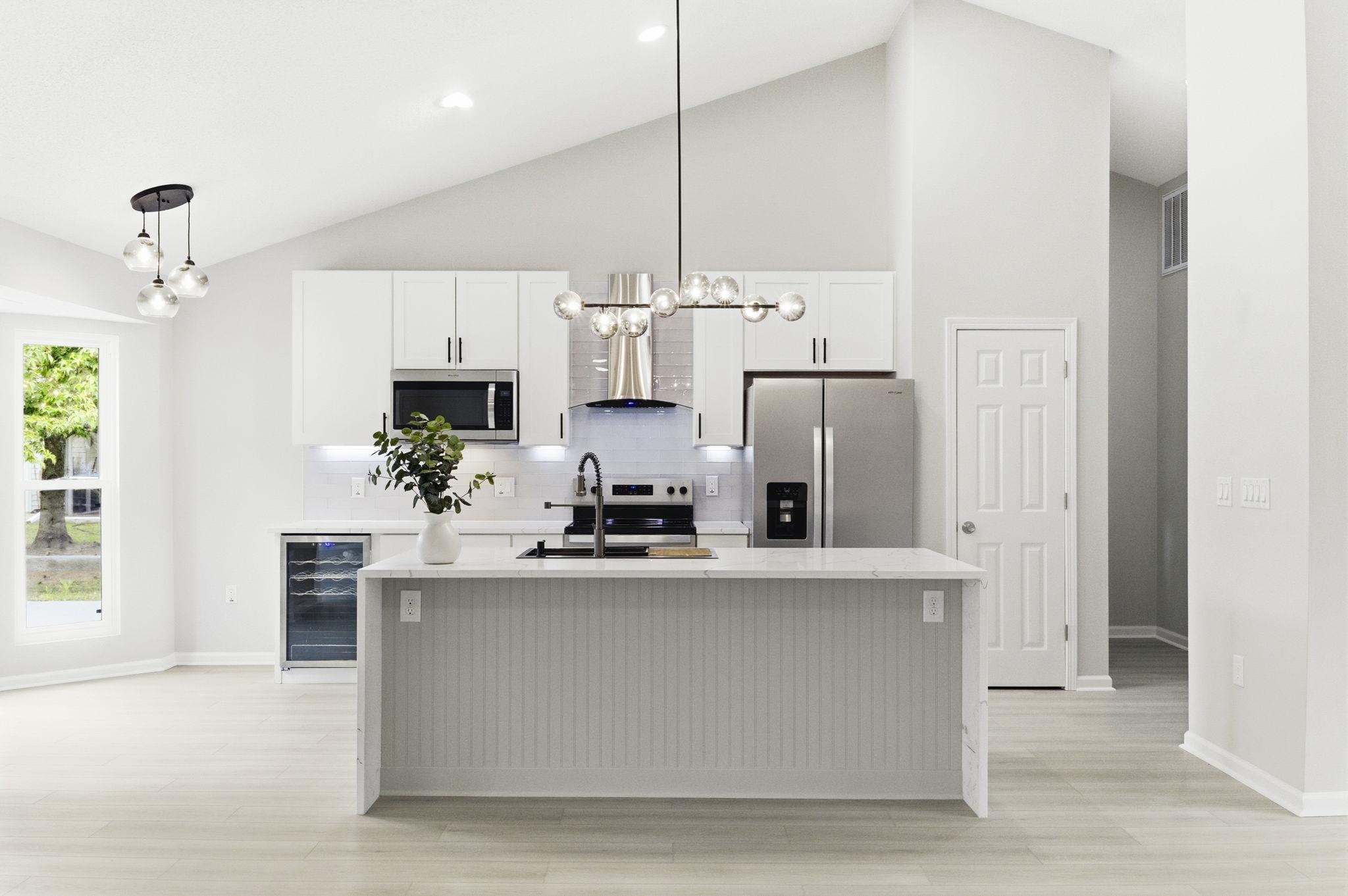 1527 Hallborough Dr.