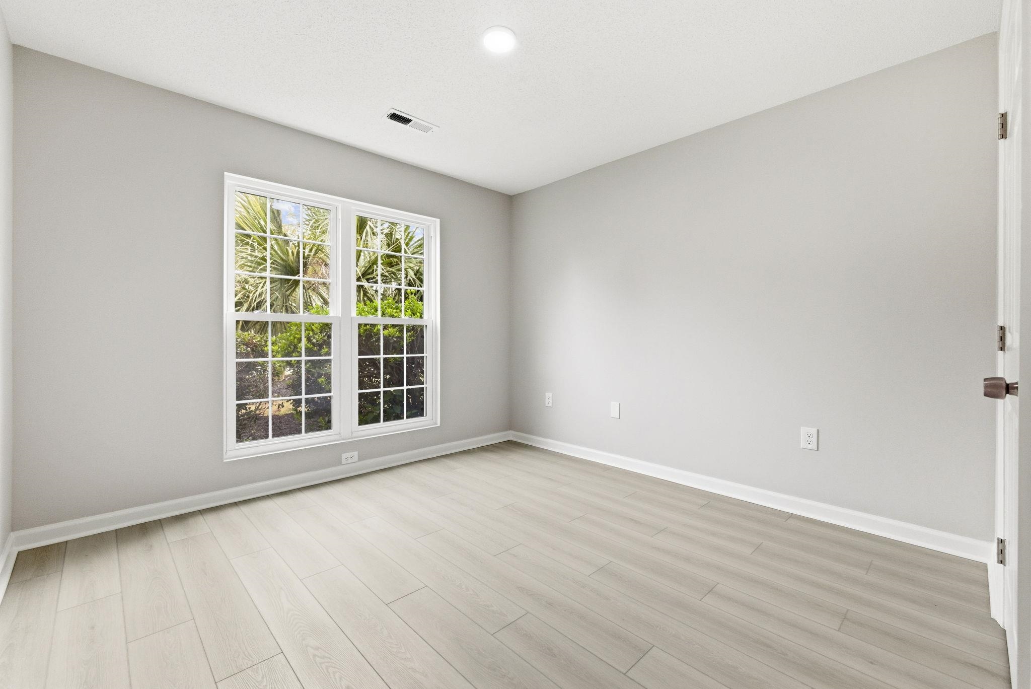 1527 Hallborough Dr.