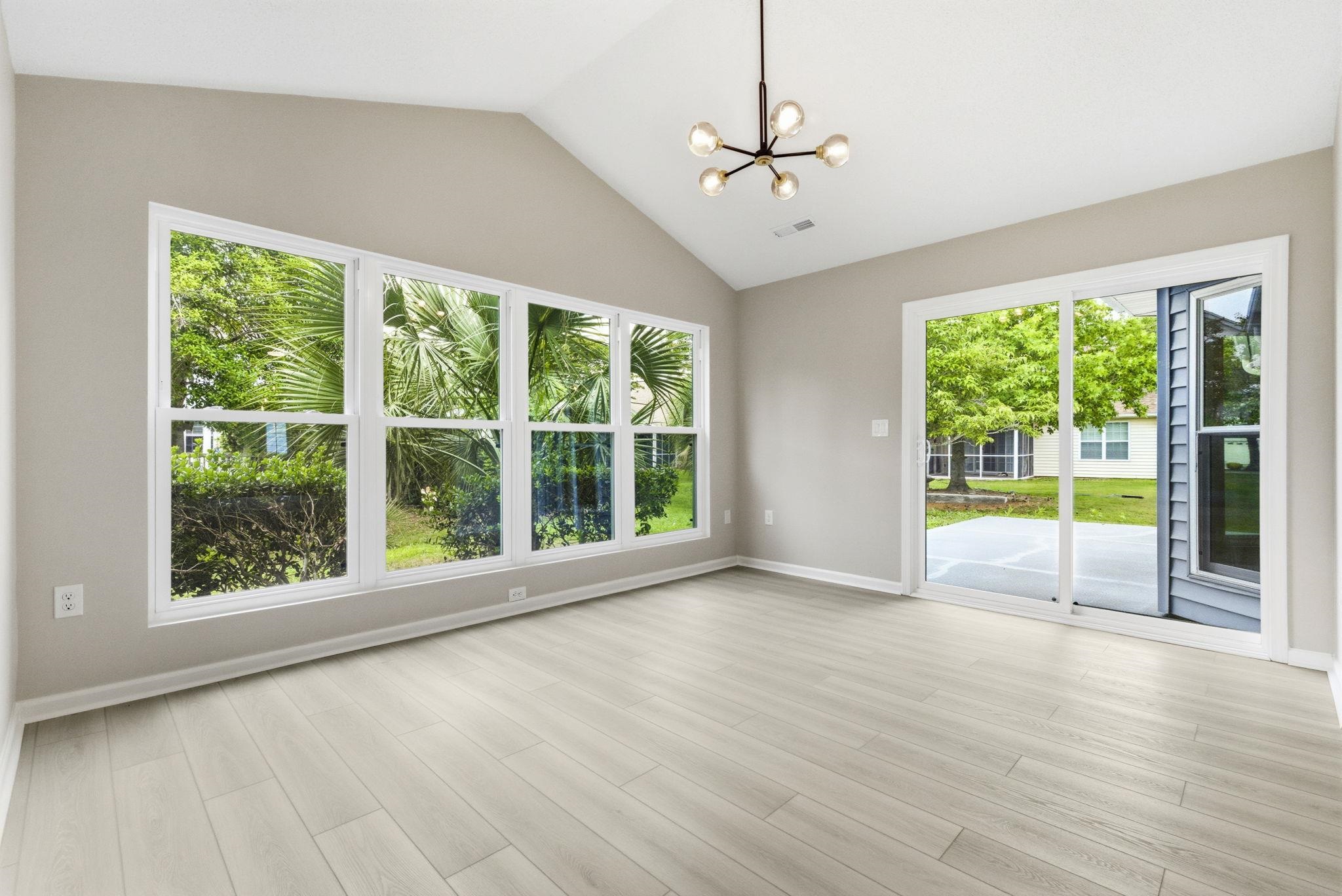 1527 Hallborough Dr.