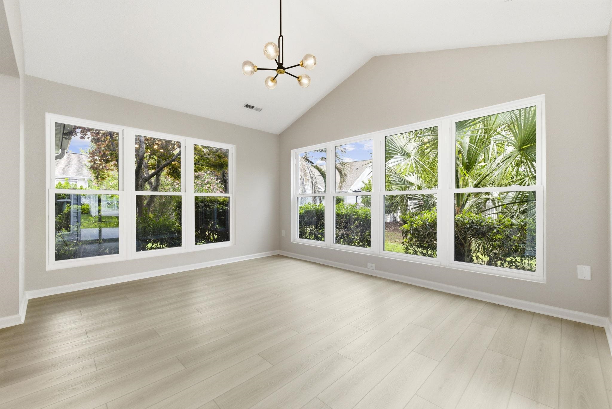 1527 Hallborough Dr.