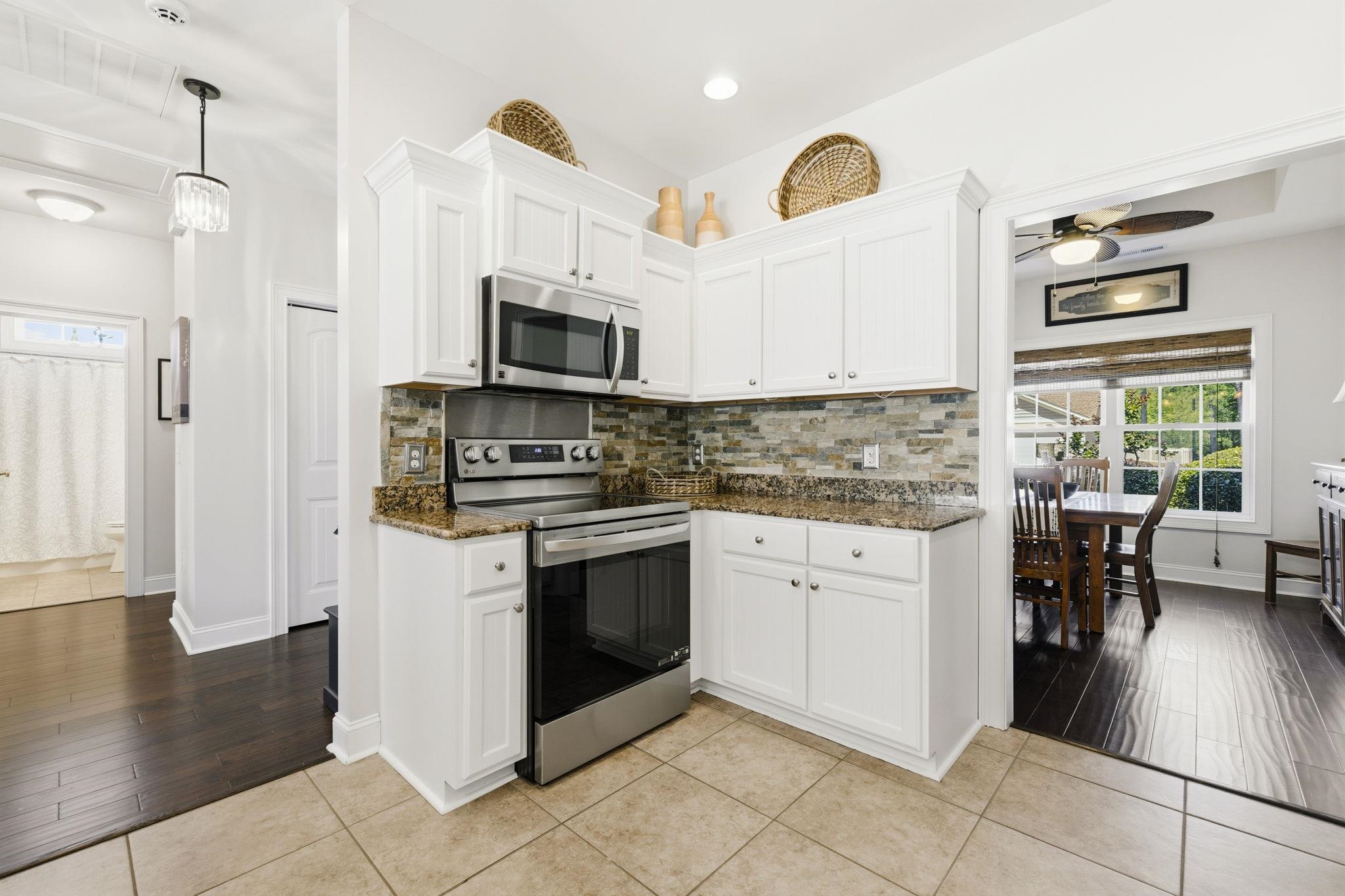 316 Hillsborough Dr.