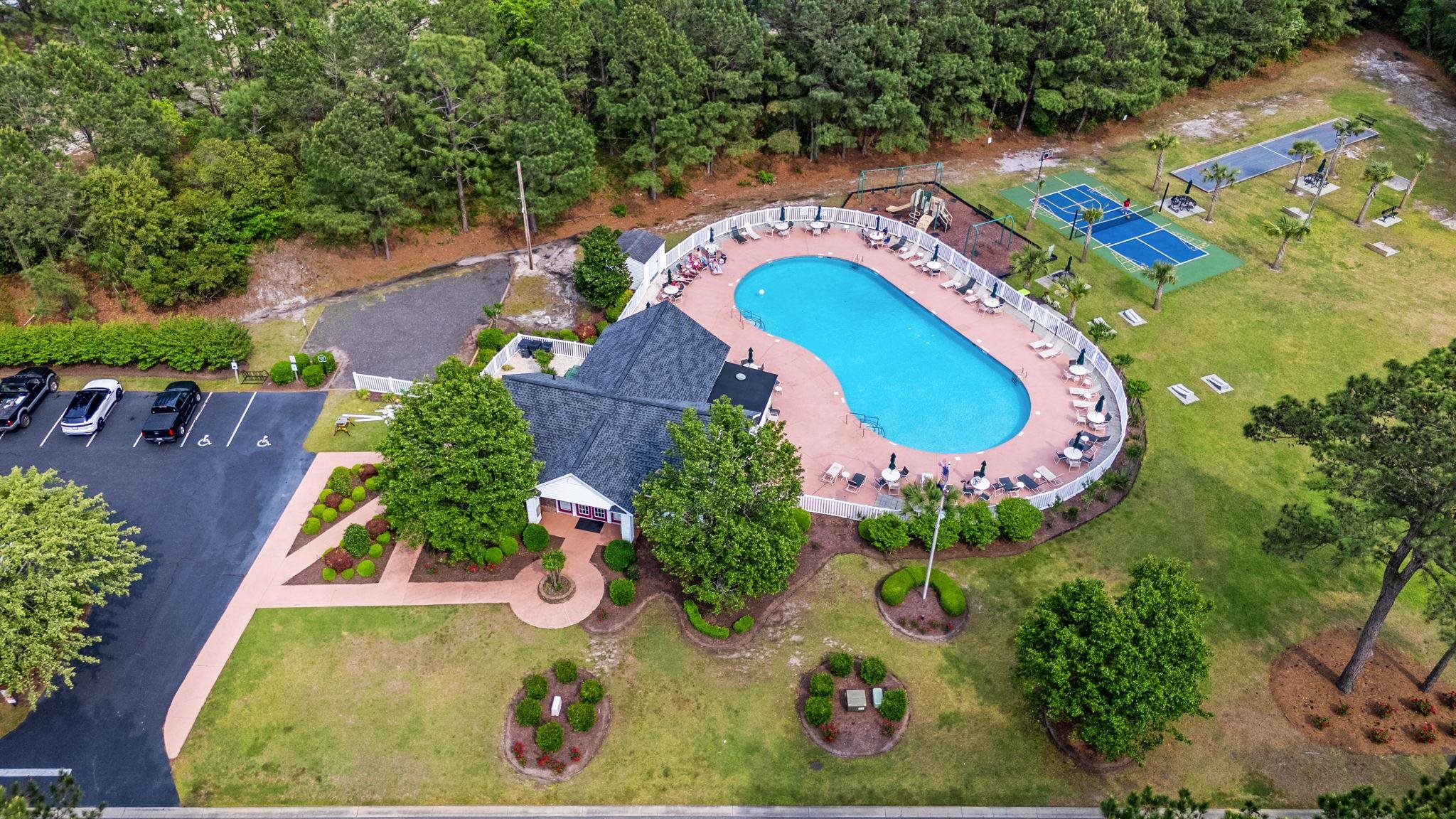 316 Hillsborough Dr.