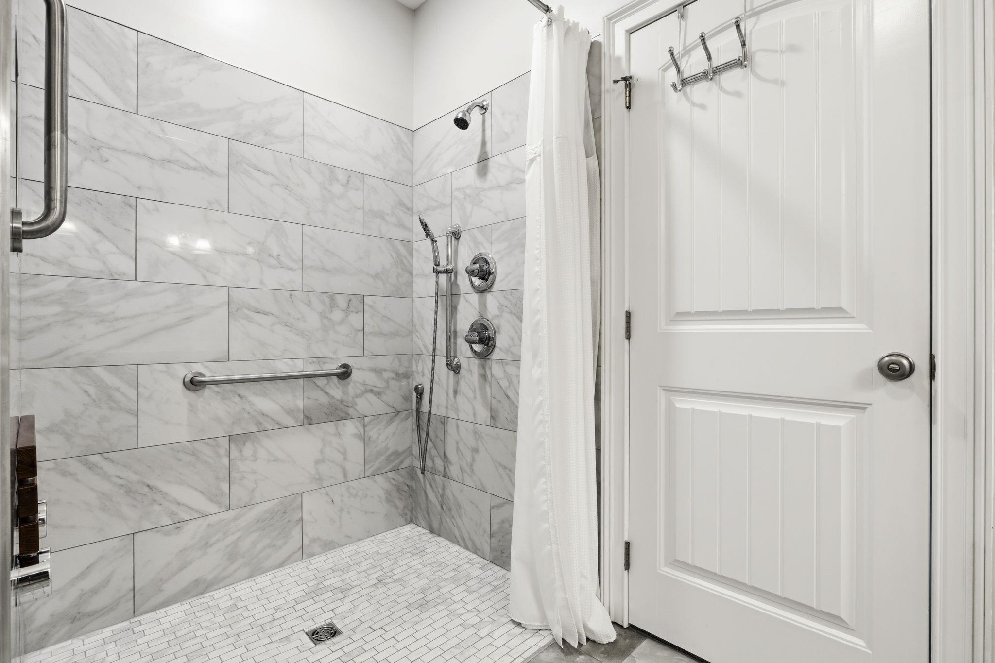 316 Hillsborough Dr.