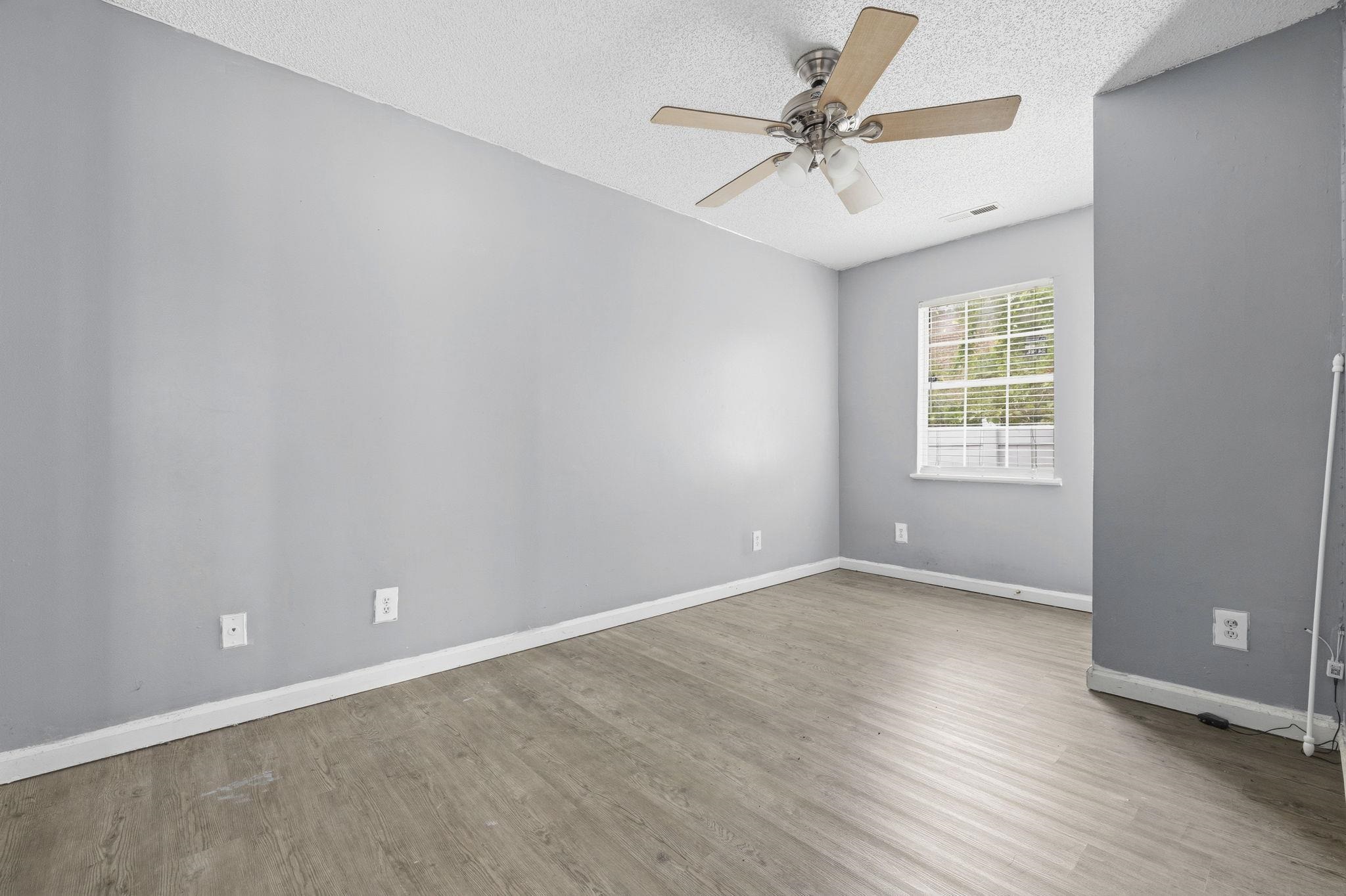 417 Chesterfield Ct.