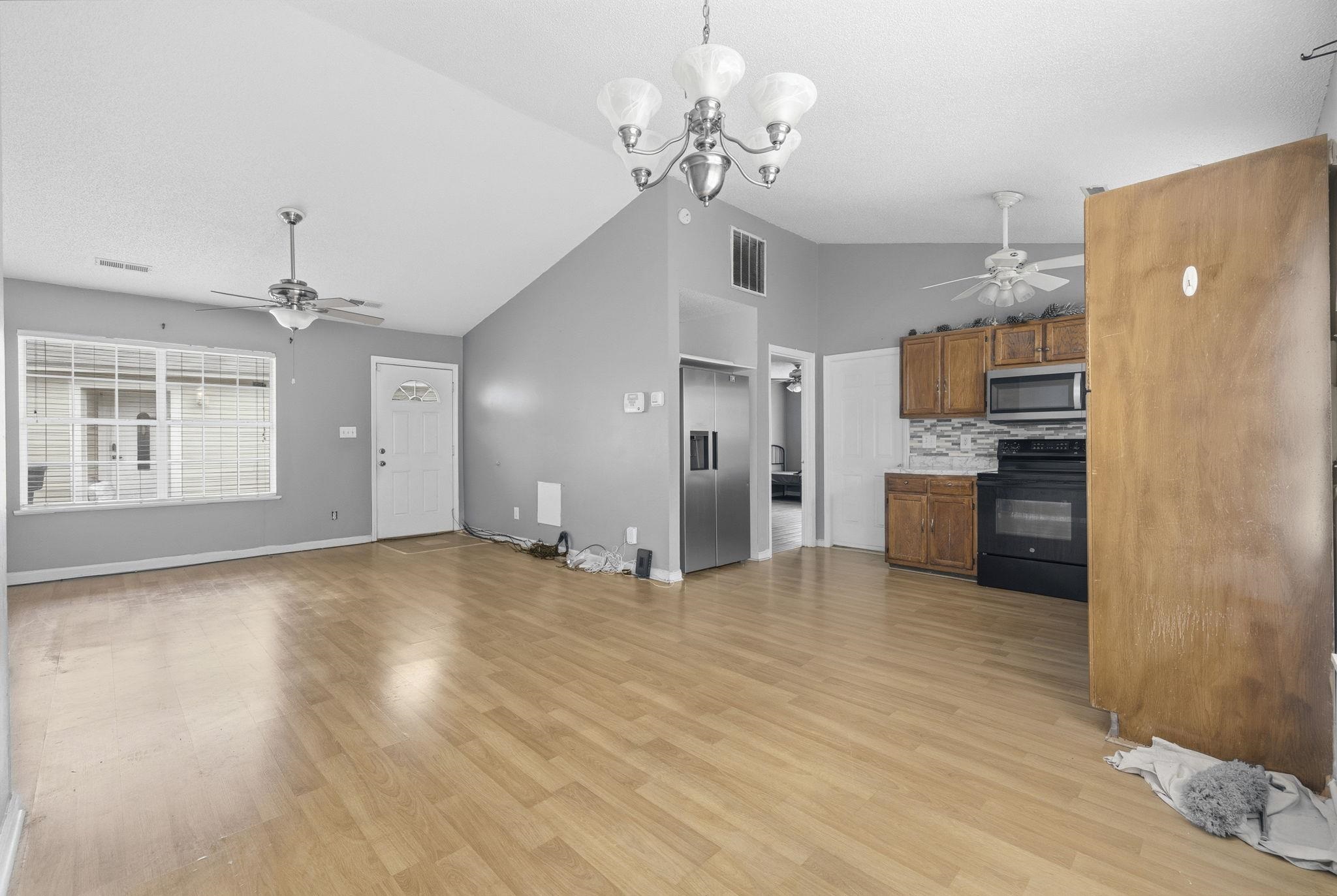 417 Chesterfield Ct.